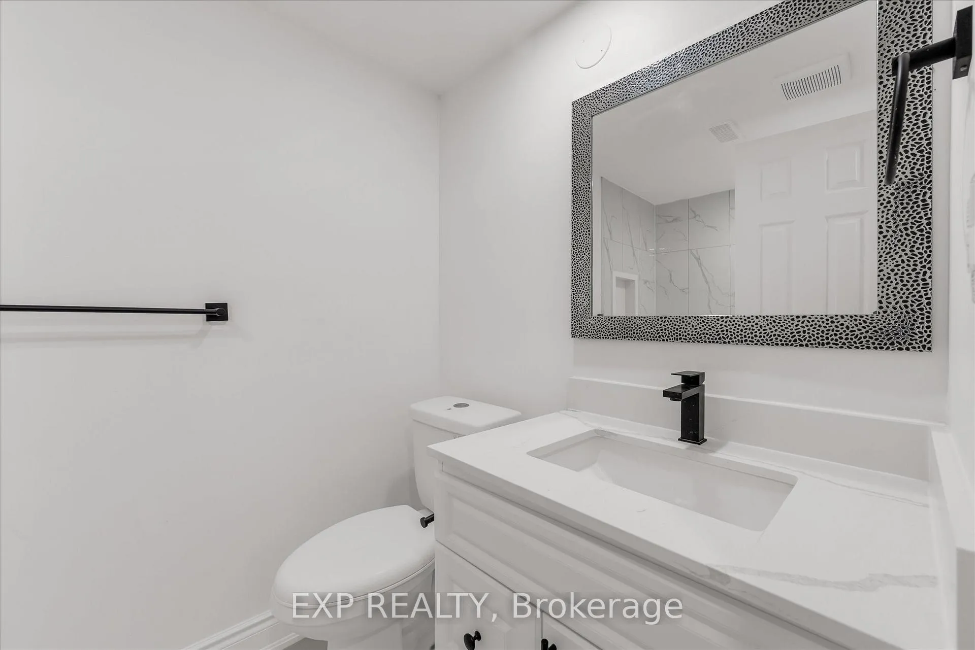Photo 27 of 56 Moxley Drive, Hamilton, Lisgar — HOMEH