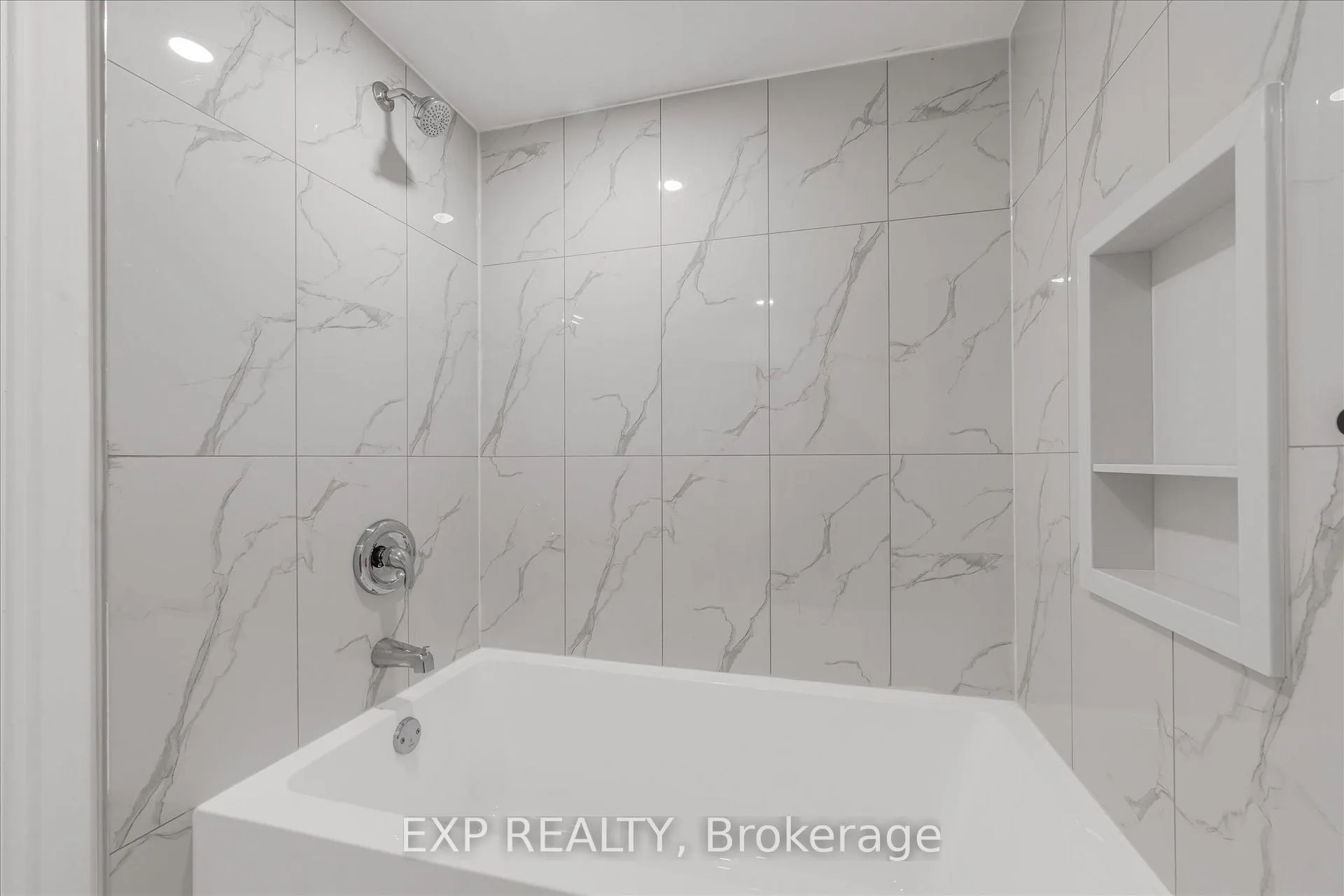 Photo 28 of 56 Moxley Drive, Hamilton, Lisgar — HOMEH