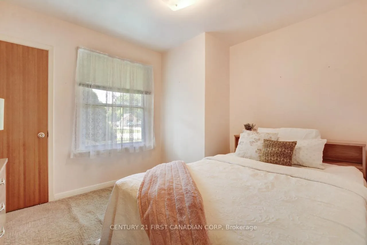 Photo 7 of 373 Beattie Street, Strathroy-Caradoc, SW — HOMEH