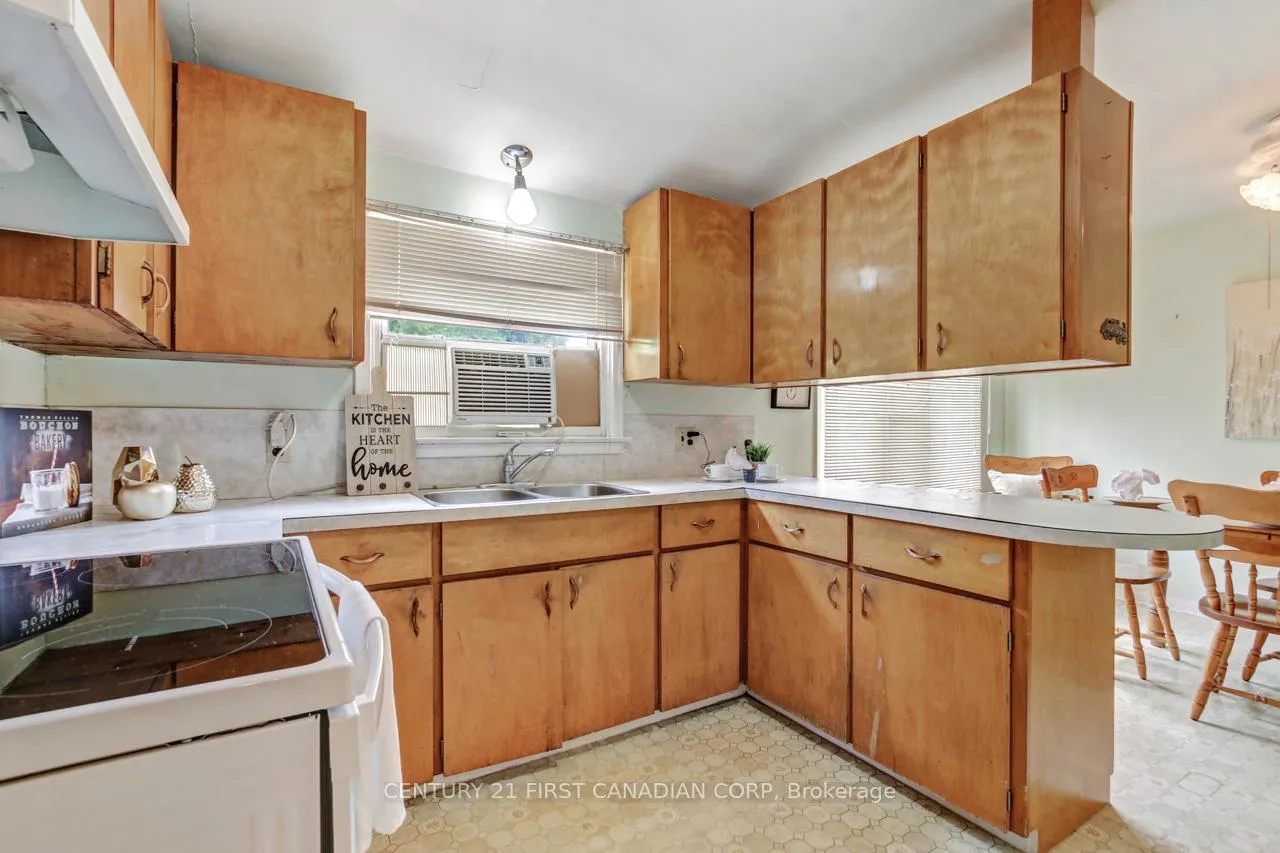 Photo 12 of 373 Beattie Street, Strathroy-Caradoc, SW — HOMEH