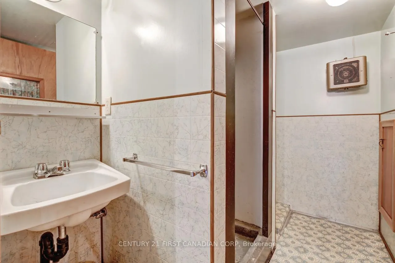 Photo 14 of 373 Beattie Street, Strathroy-Caradoc, SW — HOMEH