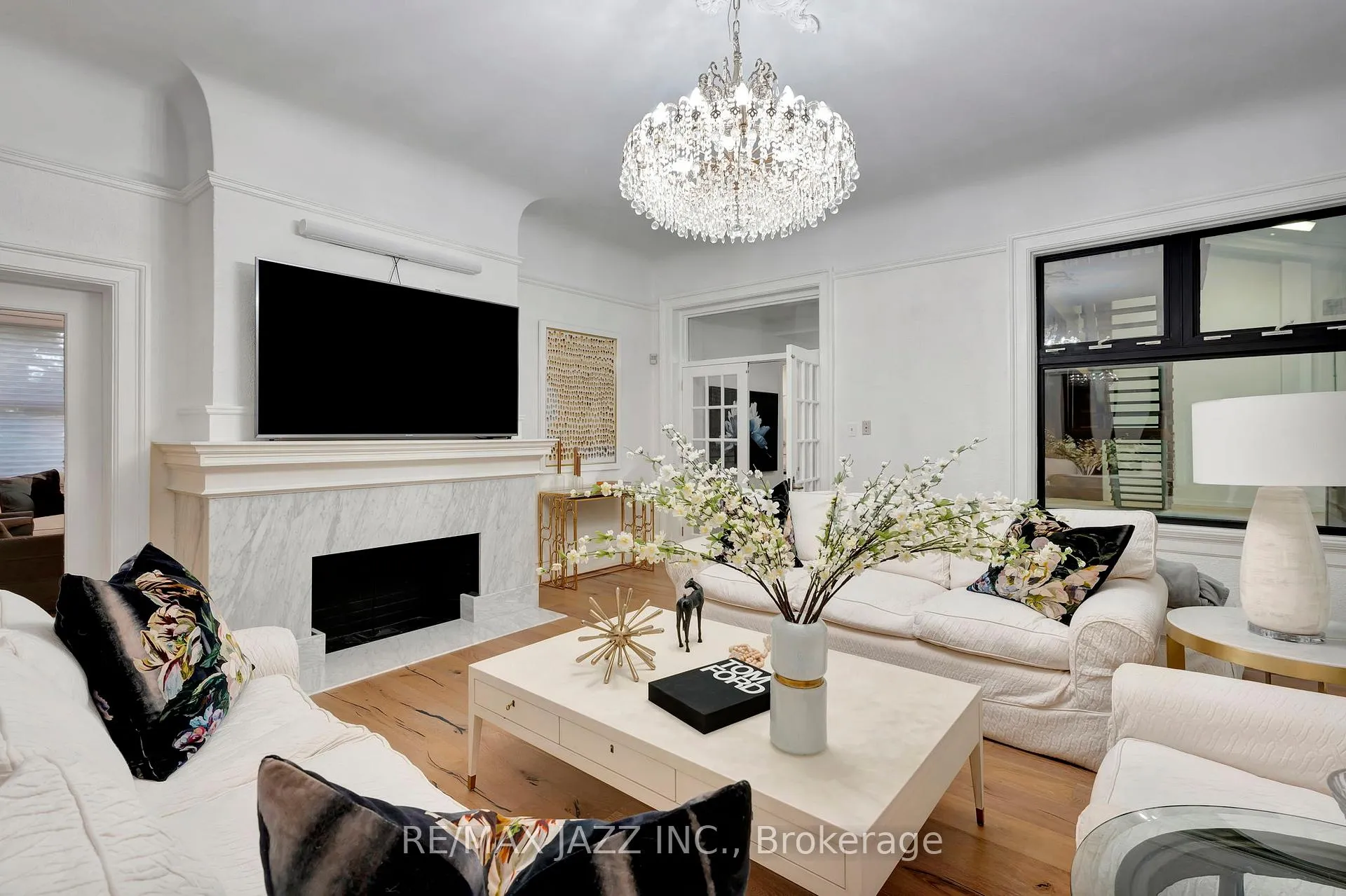 Photo 19 of 407 Queen Street S, Hamilton, Durand — HOMEH