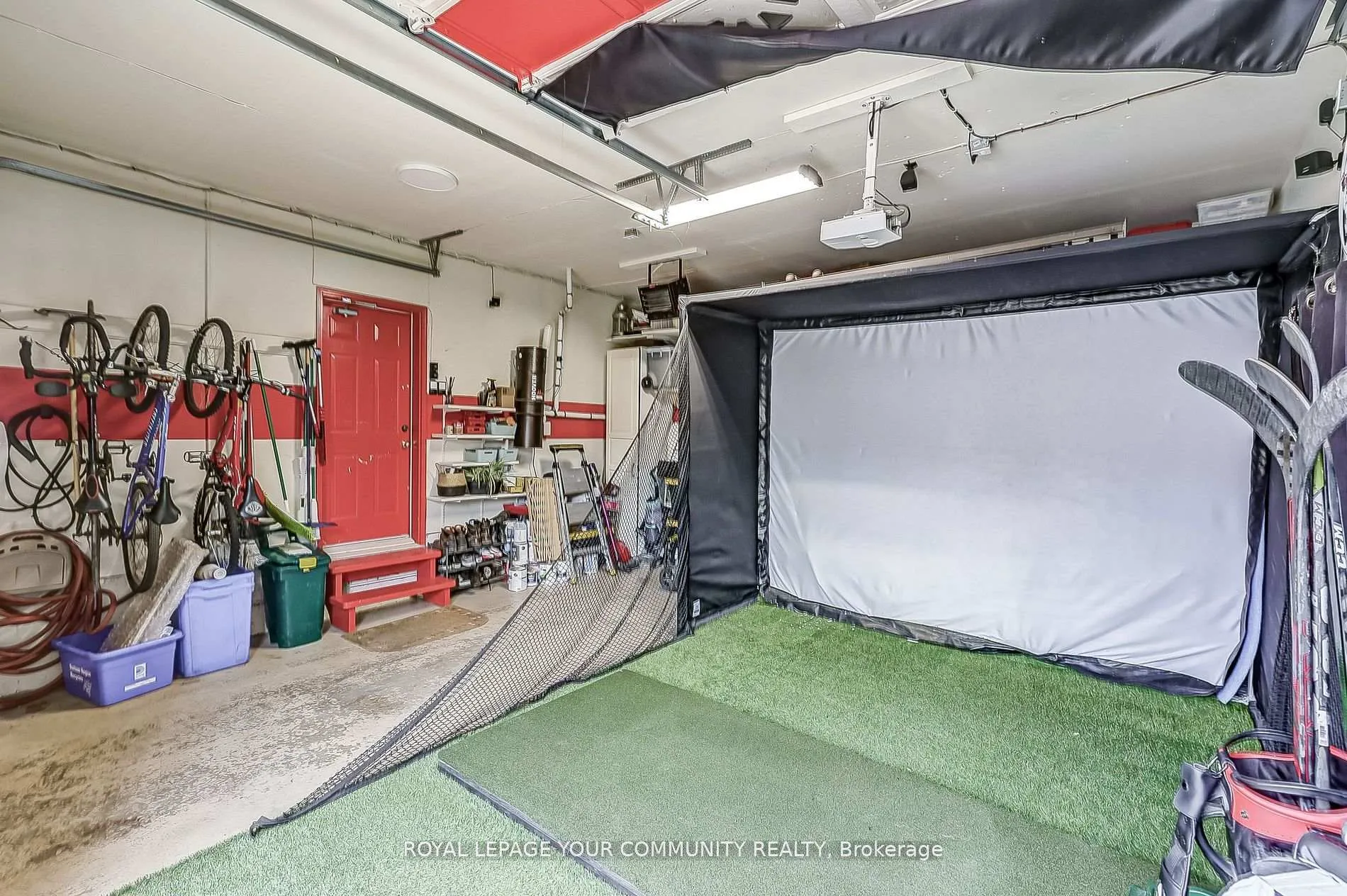 Photo 37 of 42 O'Shea Crescent, Ajax, Northwest Ajax — HOMEH