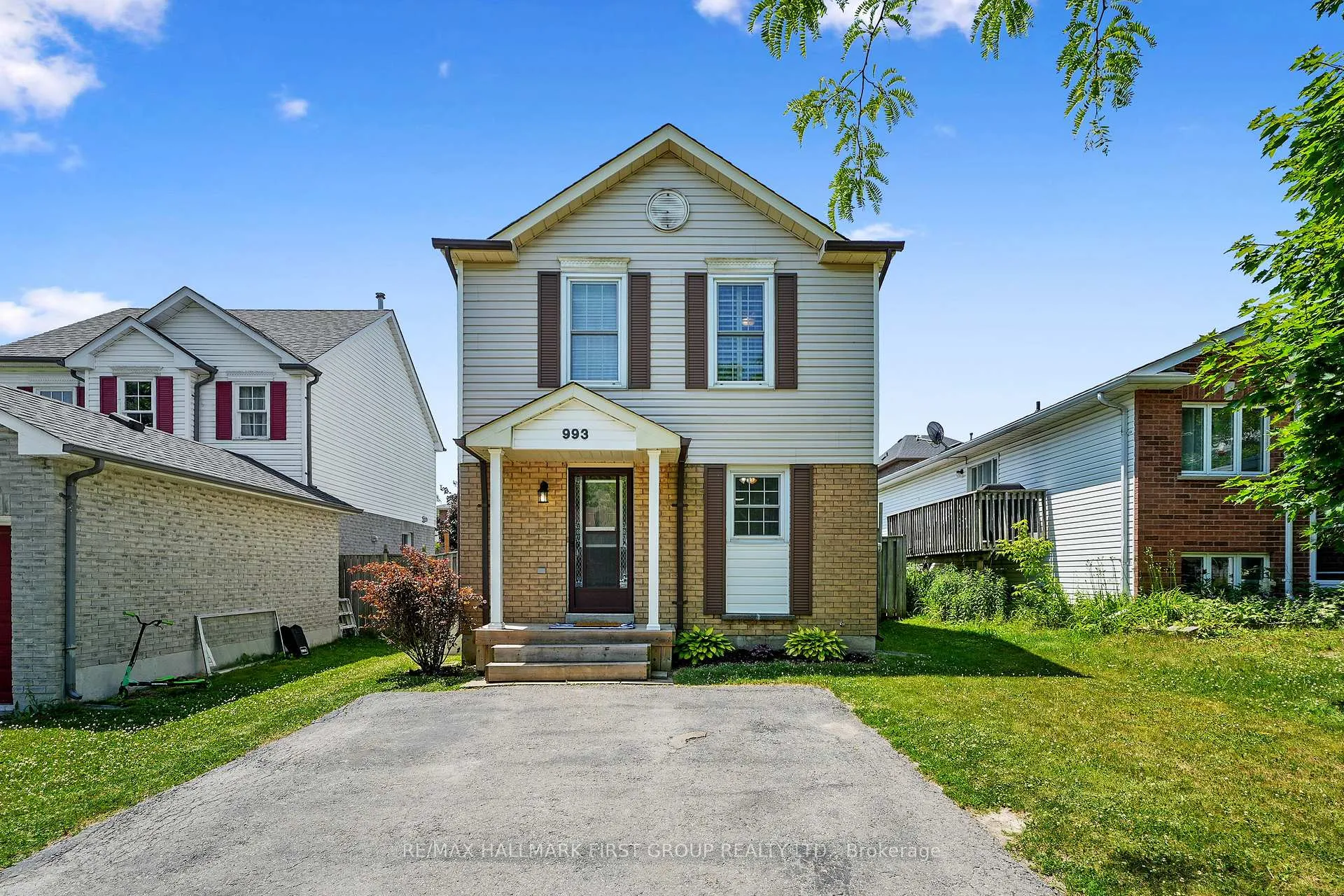 Photo 1 of 993 Fraser Court, Cobourg — HOMEH