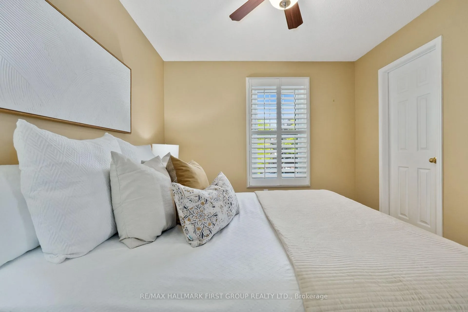 Photo 15 of 993 Fraser Court, Cobourg — HOMEH