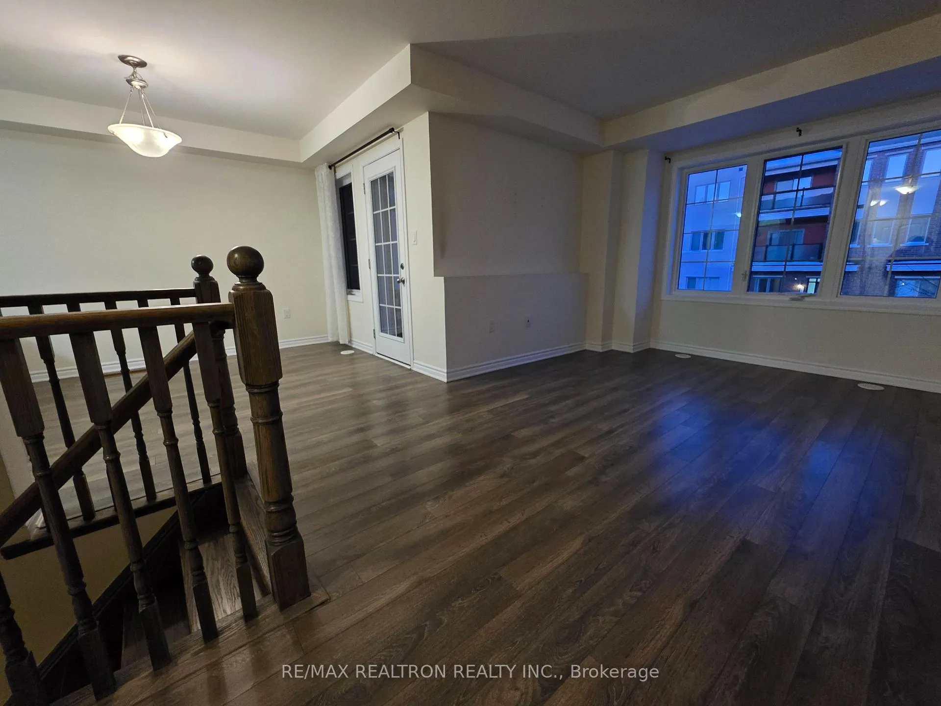 Photo 12 of 2495 Fall Harvest Crescent, Pickering, Rural Pickering — HOMEH