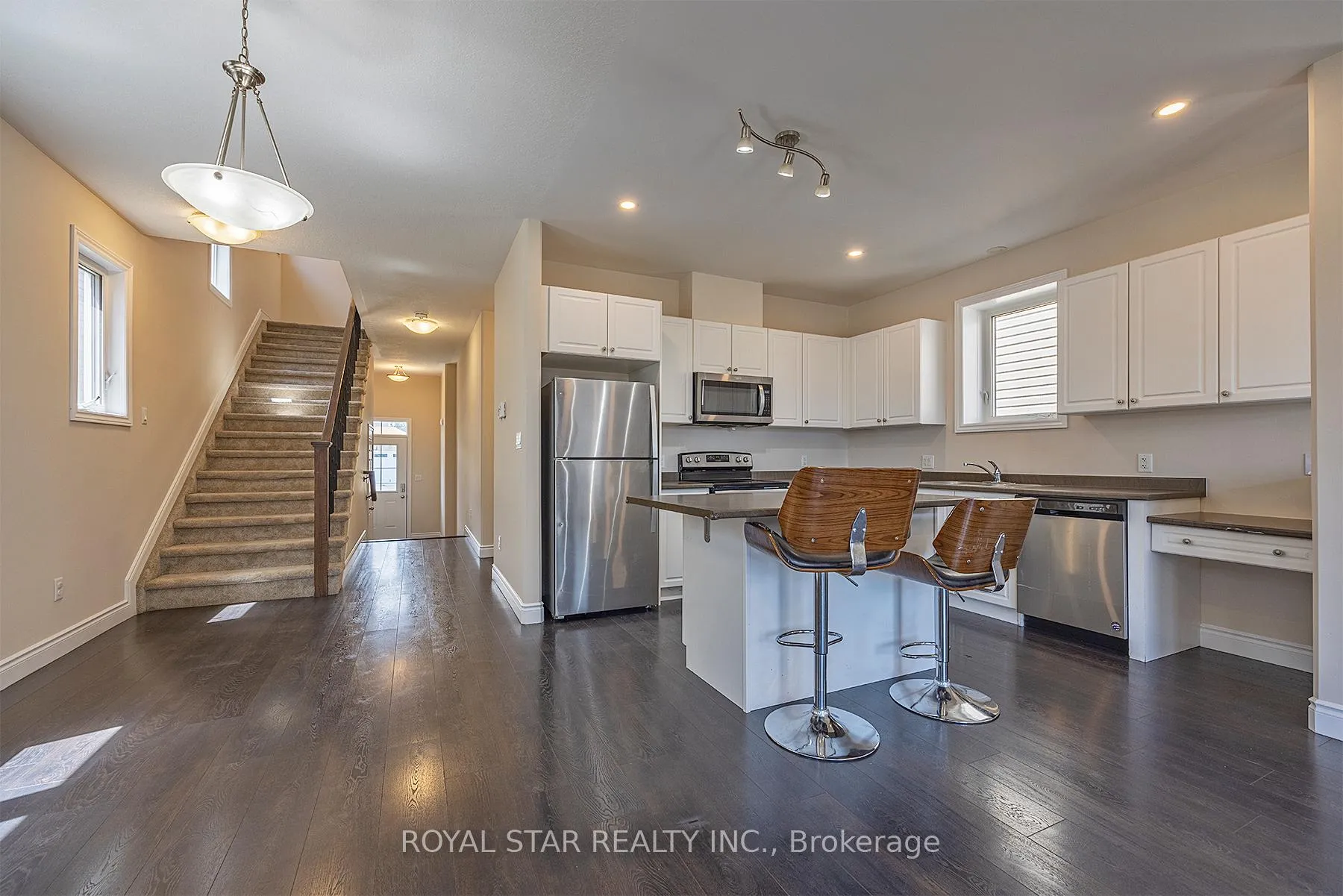 Photo 12 of 498 Beth Crescent, Kingston, City Northwest — HOMEH