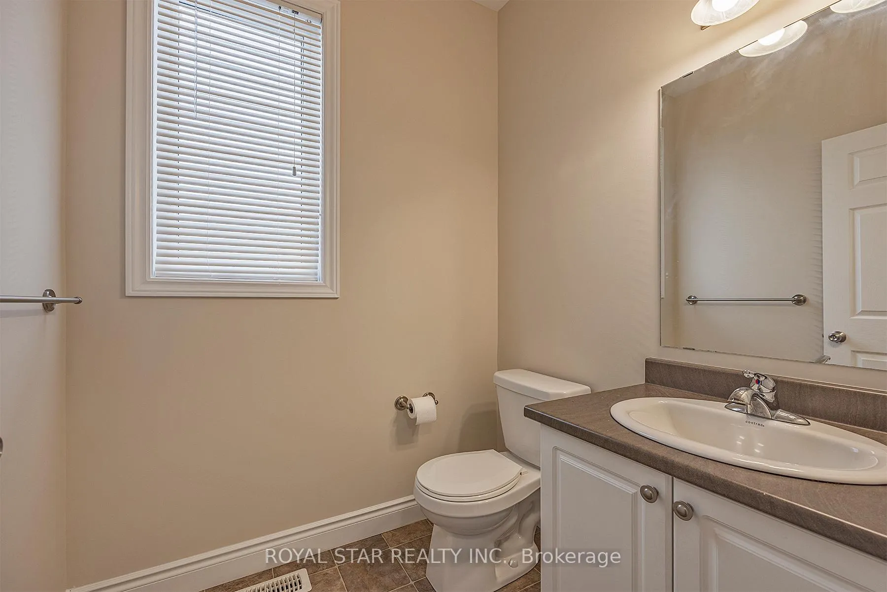 Photo 20 of 498 Beth Crescent, Kingston, City Northwest — HOMEH
