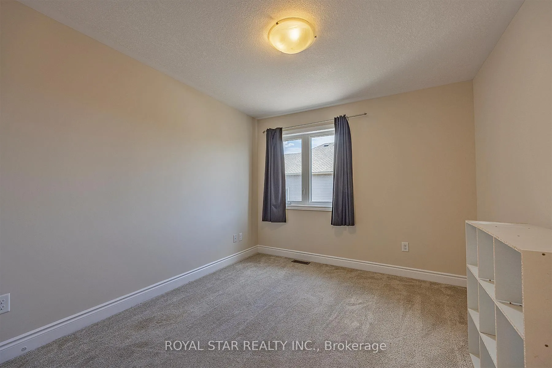 Photo 29 of 498 Beth Crescent, Kingston, City Northwest — HOMEH