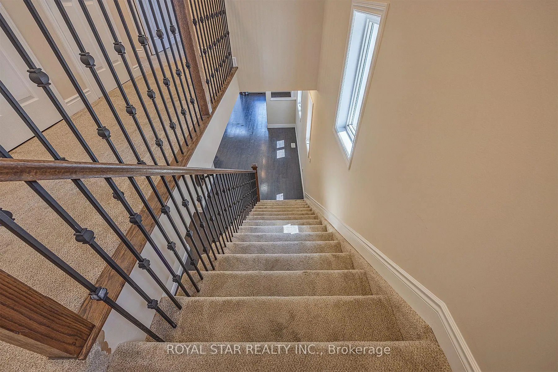 Photo 32 of 498 Beth Crescent, Kingston, City Northwest — HOMEH