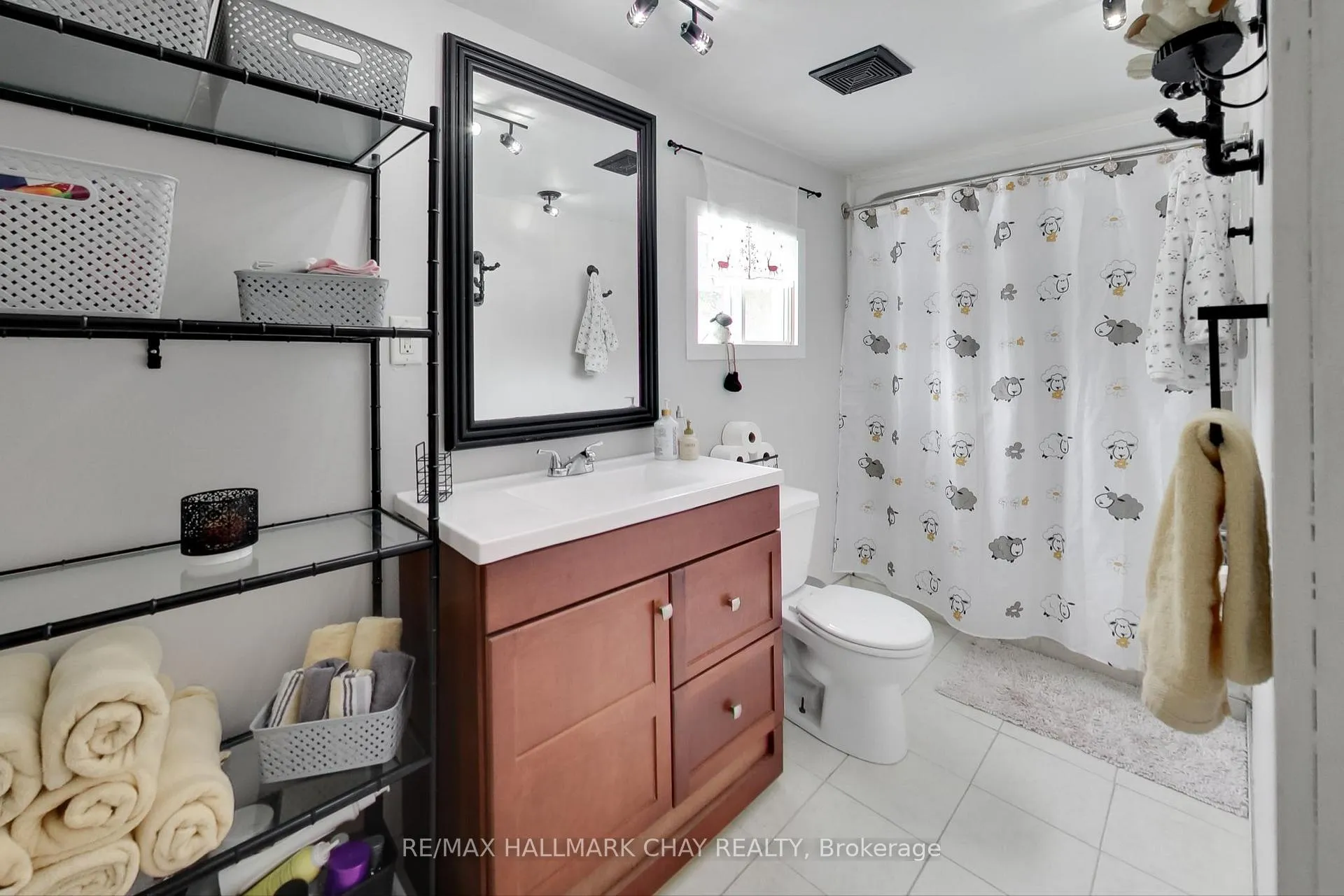Photo 24 of 7440 26 Highway, Clearview, Stayner — HOMEH