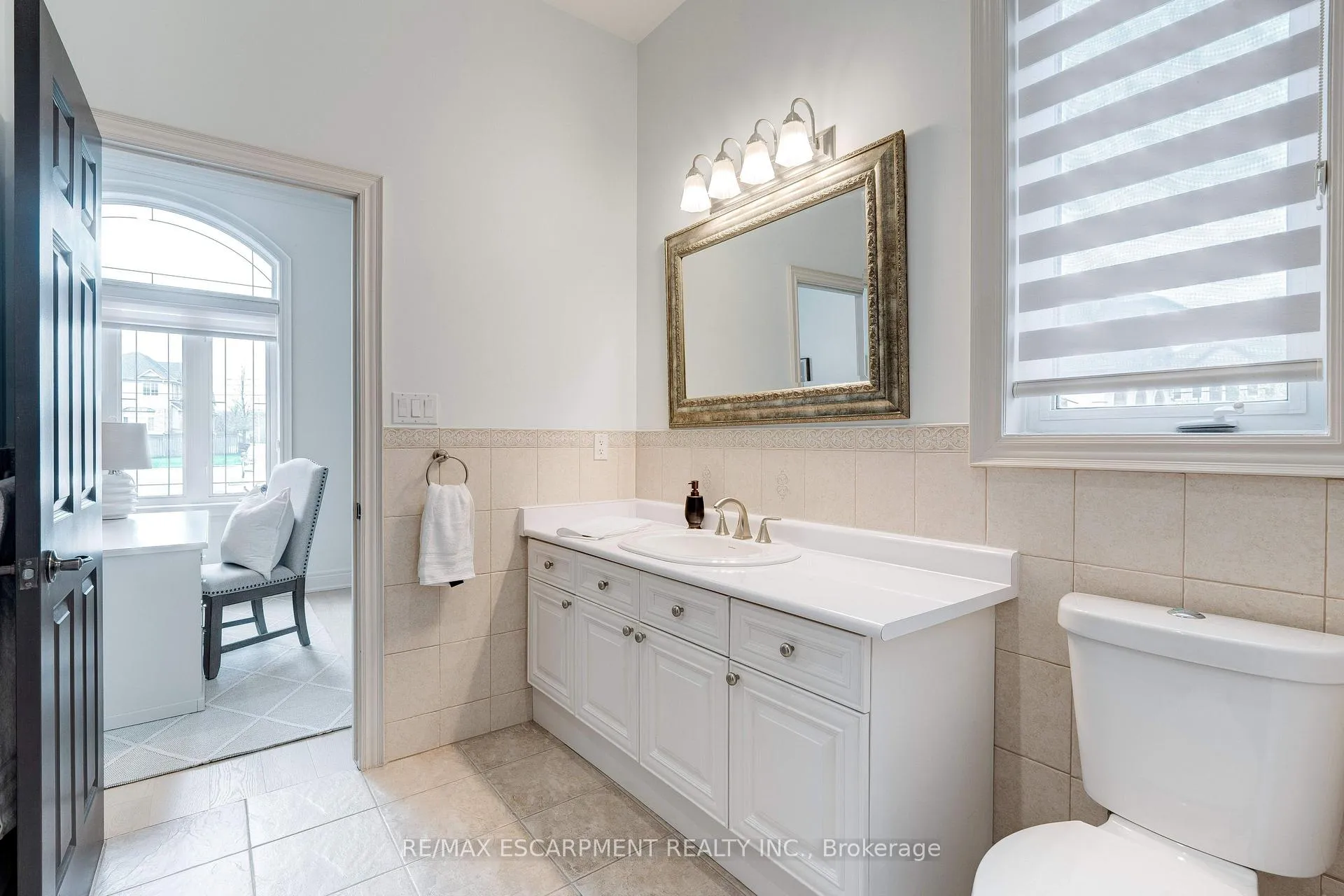 Photo 7 of 142 Watercrest Drive, Hamilton, Stoney Creek — HOMEH