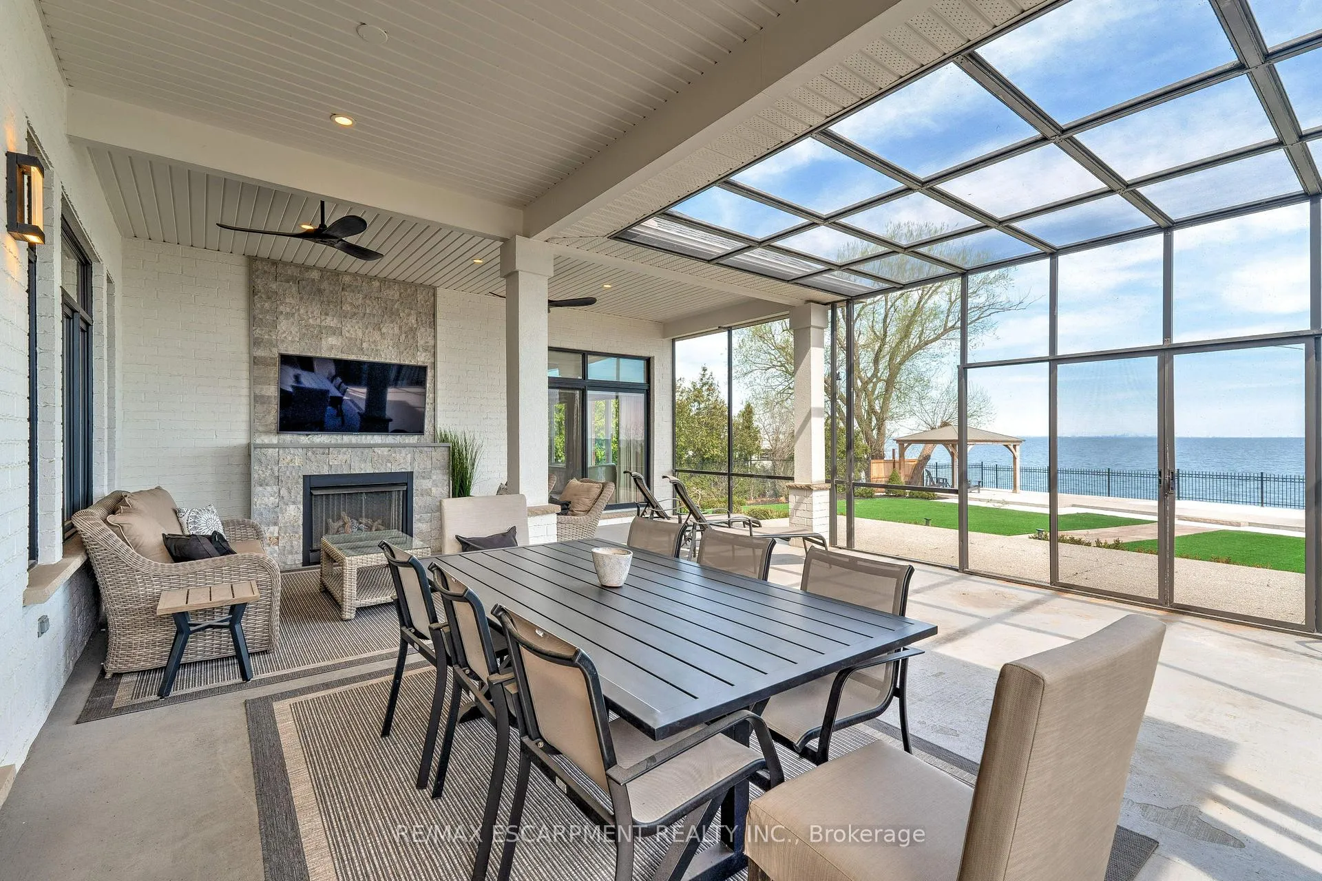 Photo 34 of 142 Watercrest Drive, Hamilton, Stoney Creek — HOMEH