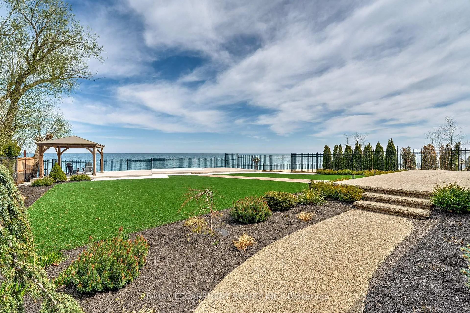 Photo 47 of 142 Watercrest Drive, Hamilton, Stoney Creek — HOMEH