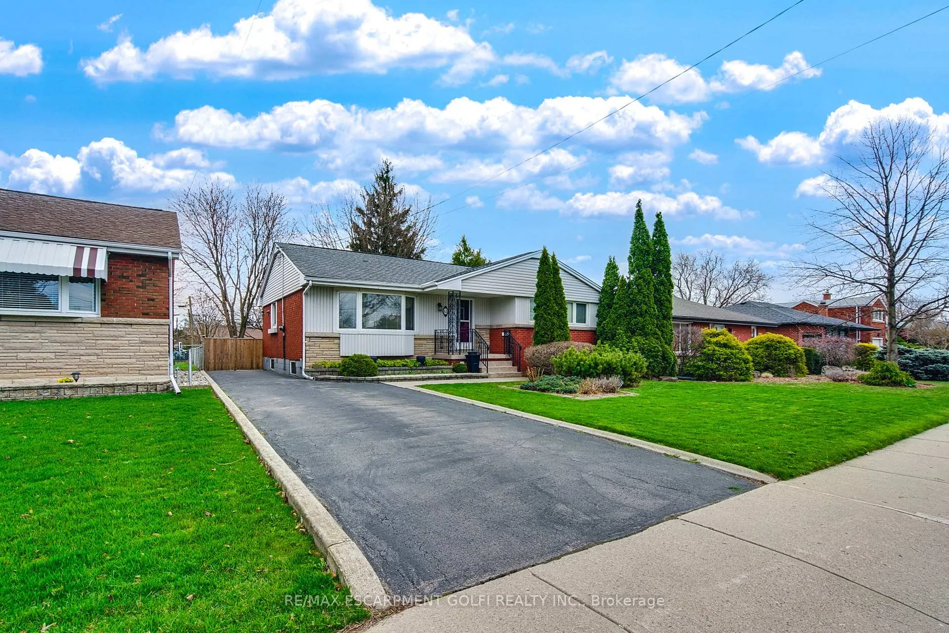 Photo 2 of 65 Warren Avenue, Hamilton, Balfour — HOMEH