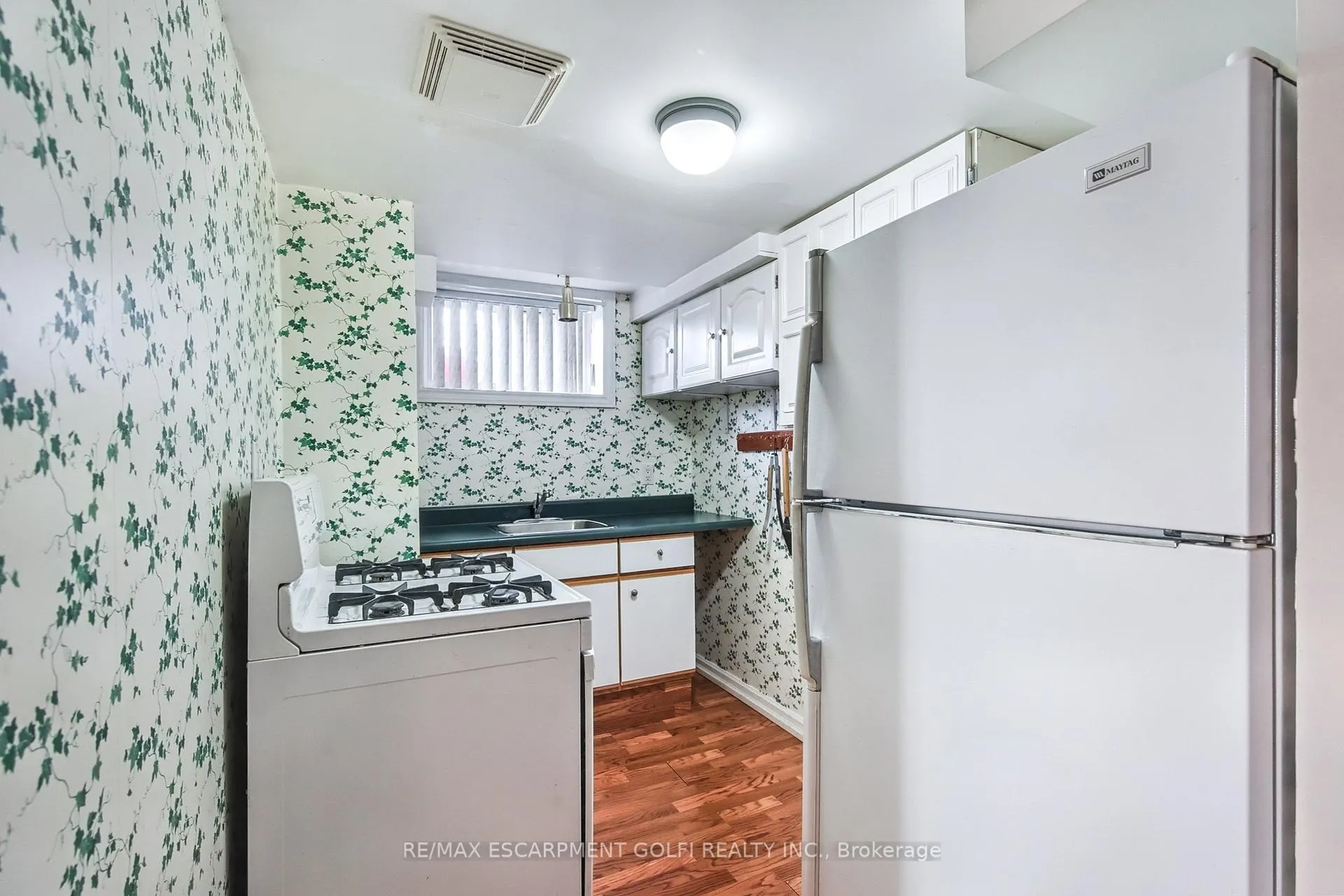 Photo 26 of 65 Warren Avenue, Hamilton, Balfour — HOMEH