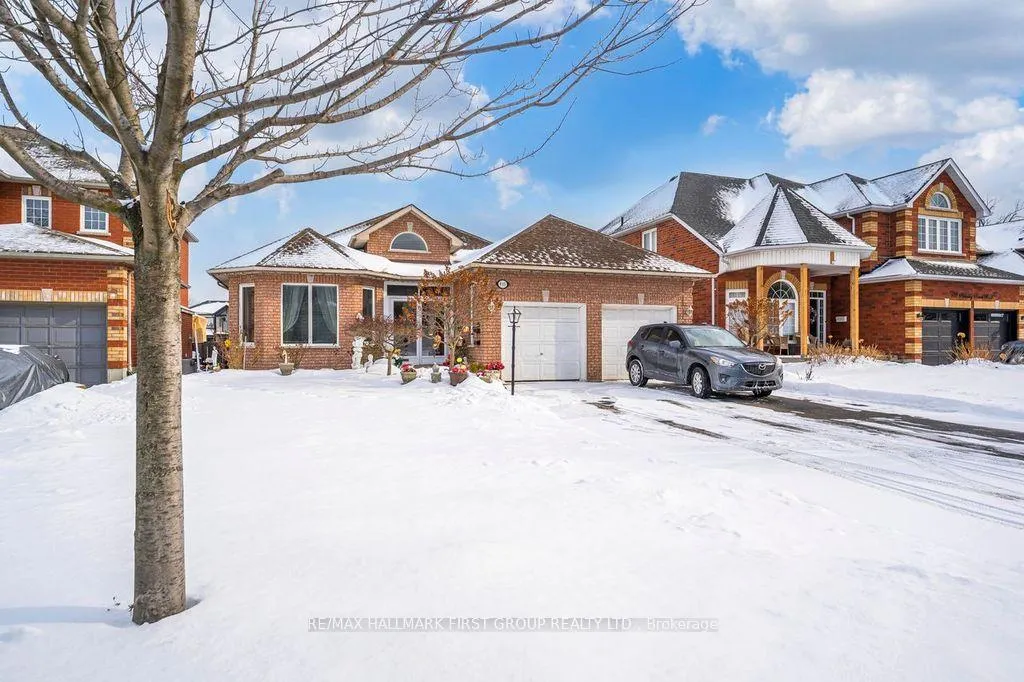 Photo 2 of 931 Pickering Beach Road, Ajax, South East — HOMEH