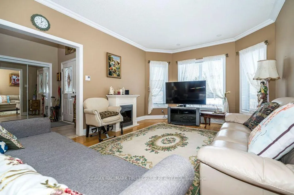 Photo 6 of 931 Pickering Beach Road, Ajax, South East — HOMEH