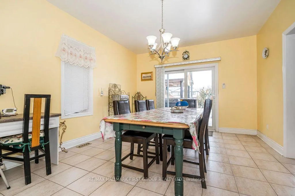 Photo 13 of 931 Pickering Beach Road, Ajax, South East — HOMEH