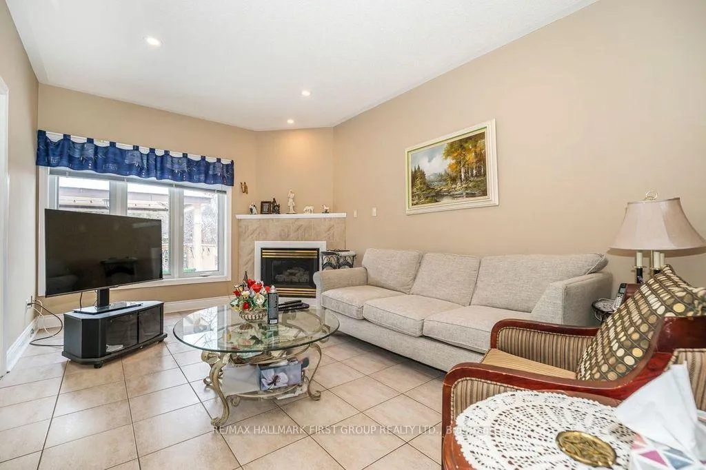Photo 16 of 931 Pickering Beach Road, Ajax, South East — HOMEH