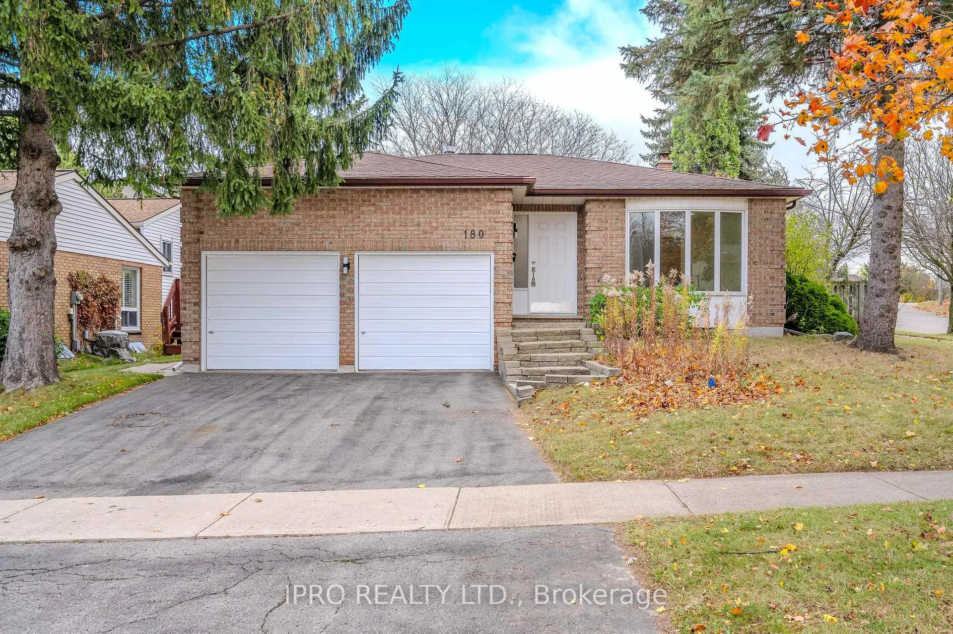 Photo 1 of 180 Westvale Drive, Waterloo — HOMEH