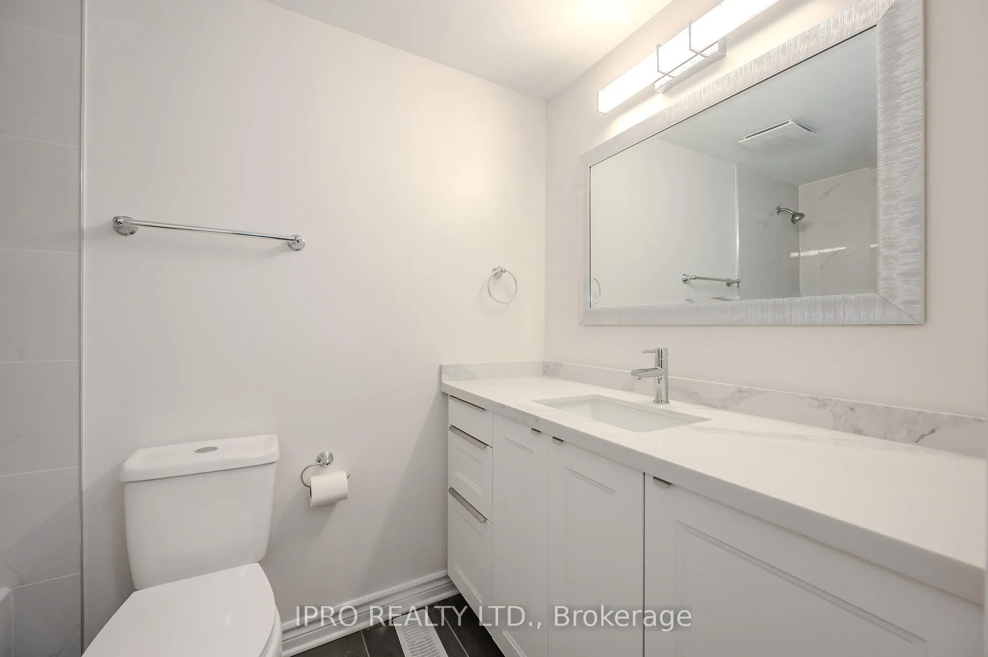 Photo 20 of 180 Westvale Drive, Waterloo — HOMEH