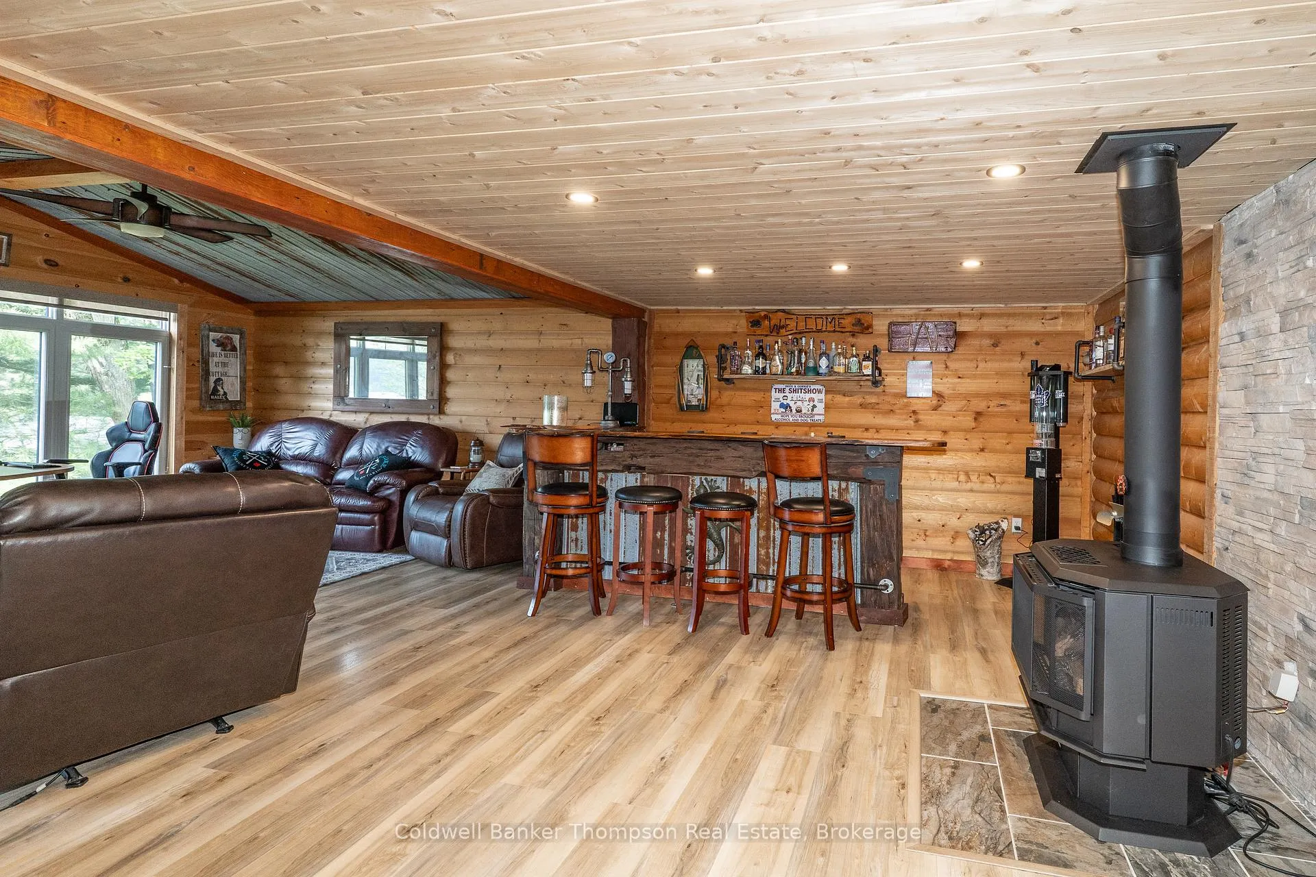 Photo 8 of 594 Silver Lake Road, Magnetawan, Spence — HOMEH