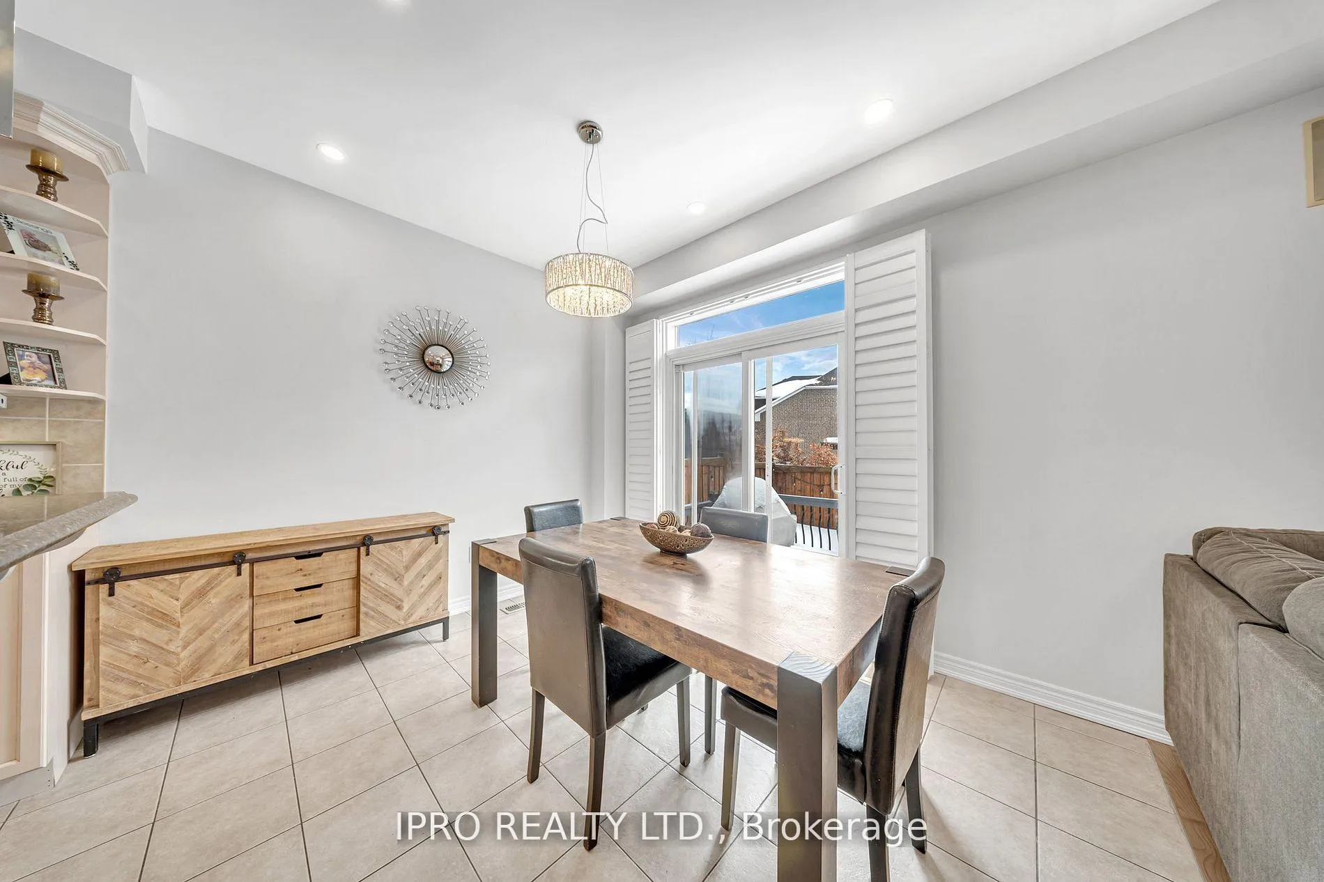 Photo 13 of 15 Frassino Drive, Vaughan, Vellore Village — HOMEH