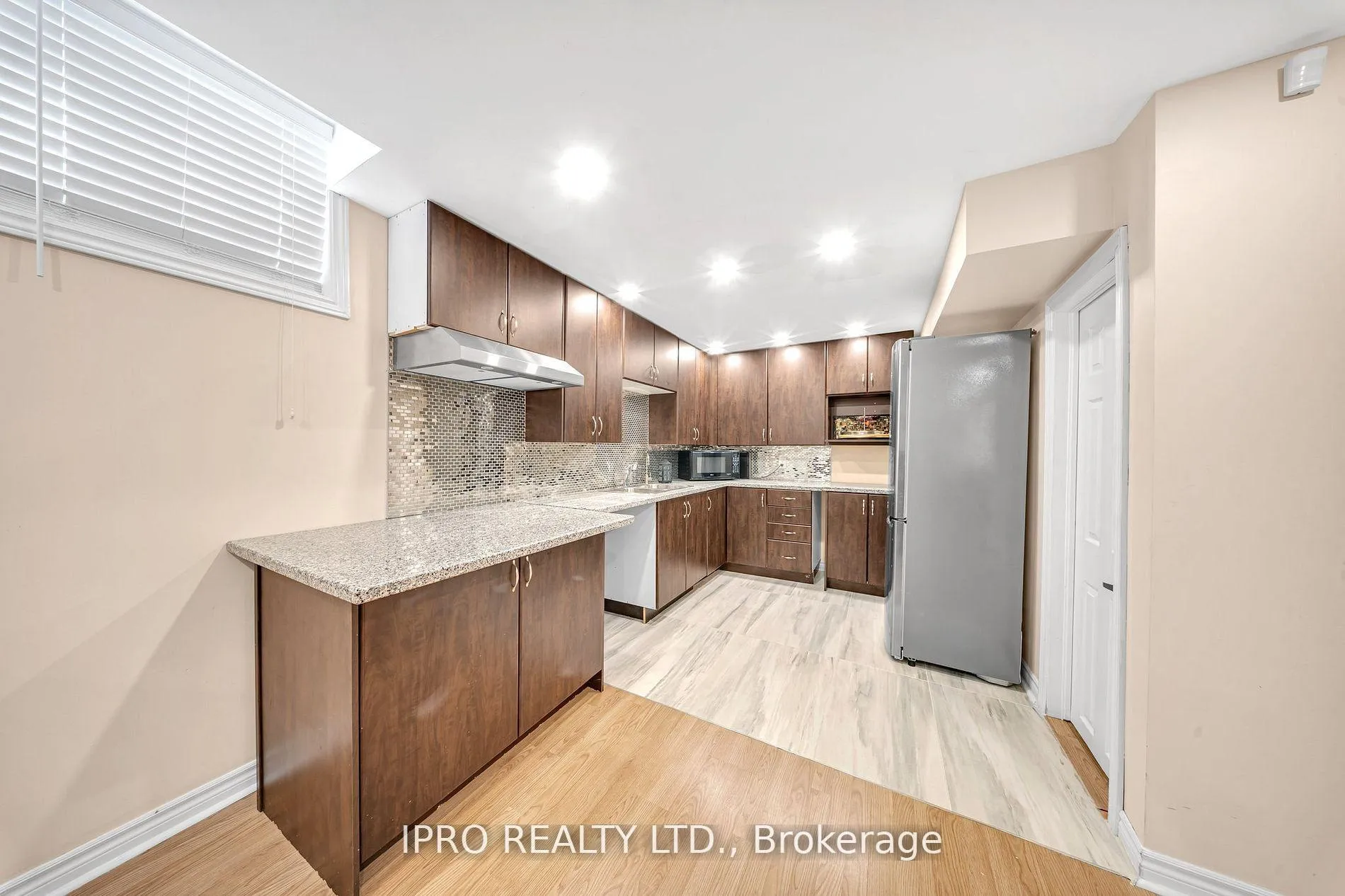 Photo 35 of 15 Frassino Drive, Vaughan, Vellore Village — HOMEH
