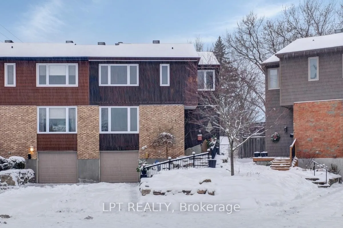 Photo 2 of 56 Sandhurst Court, Ottawa, Mooneys Bay/Riverside Park — HOMEH