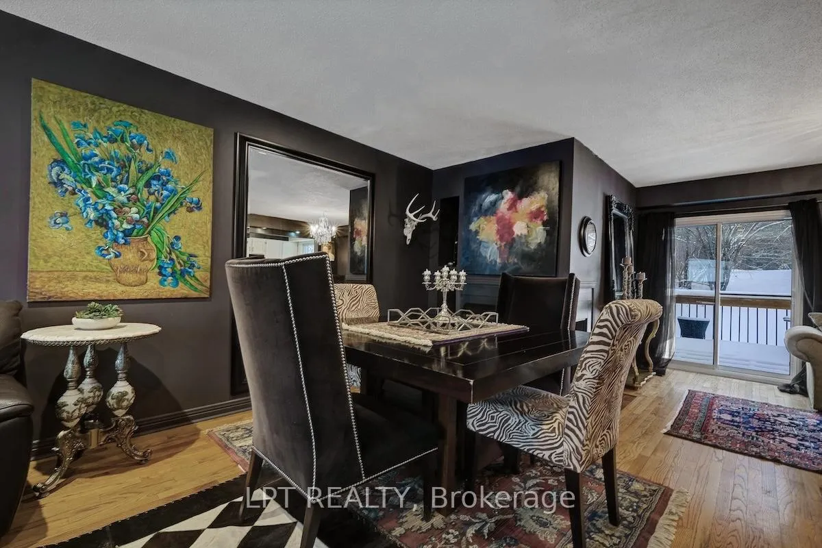 Photo 14 of 56 Sandhurst Court, Ottawa, Mooneys Bay/Riverside Park — HOMEH