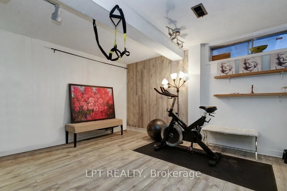 Photo 35 of 56 Sandhurst Court, Ottawa, Mooneys Bay/Riverside Park — HOMEH