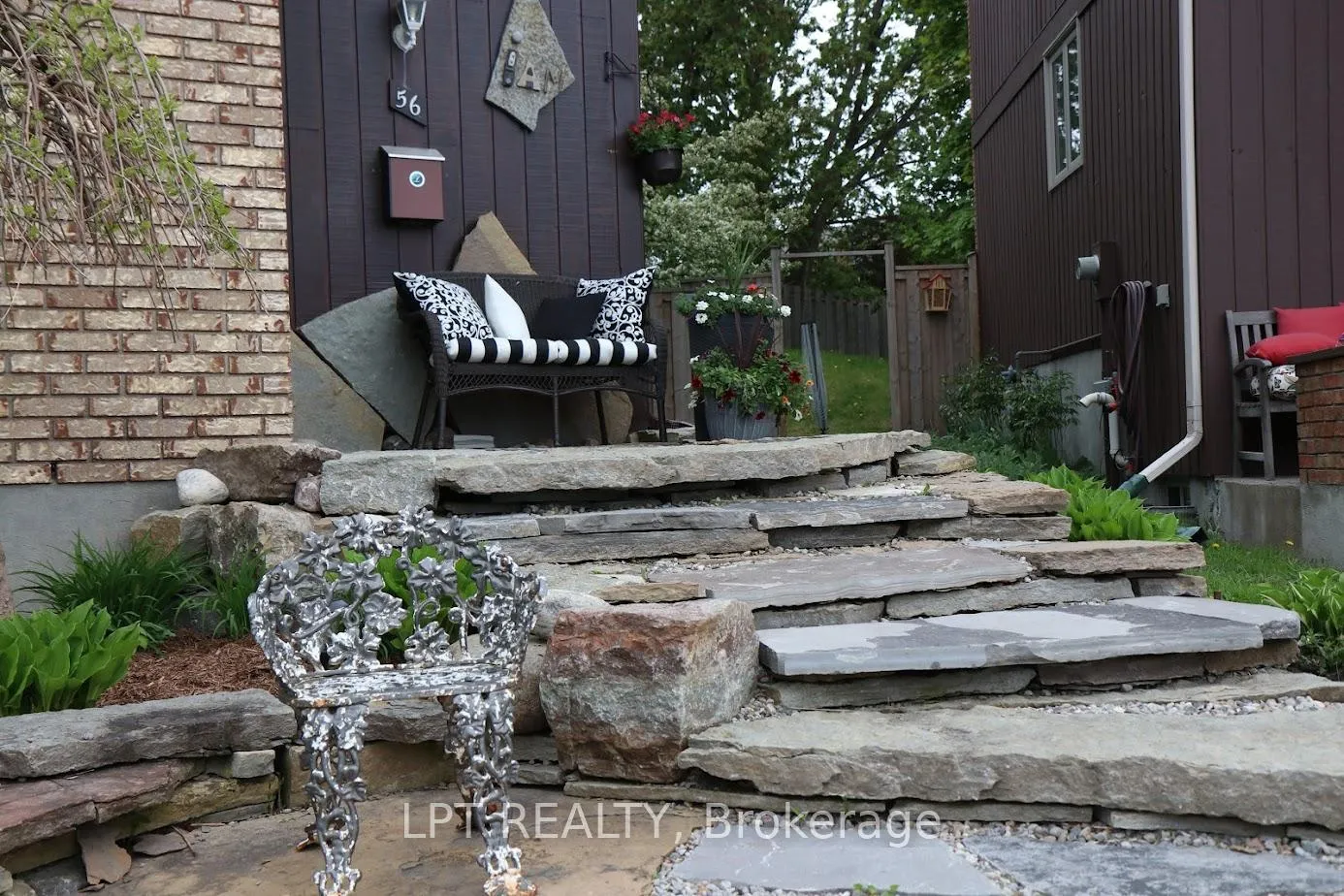 Photo 48 of 56 Sandhurst Court, Ottawa, Mooneys Bay/Riverside Park — HOMEH