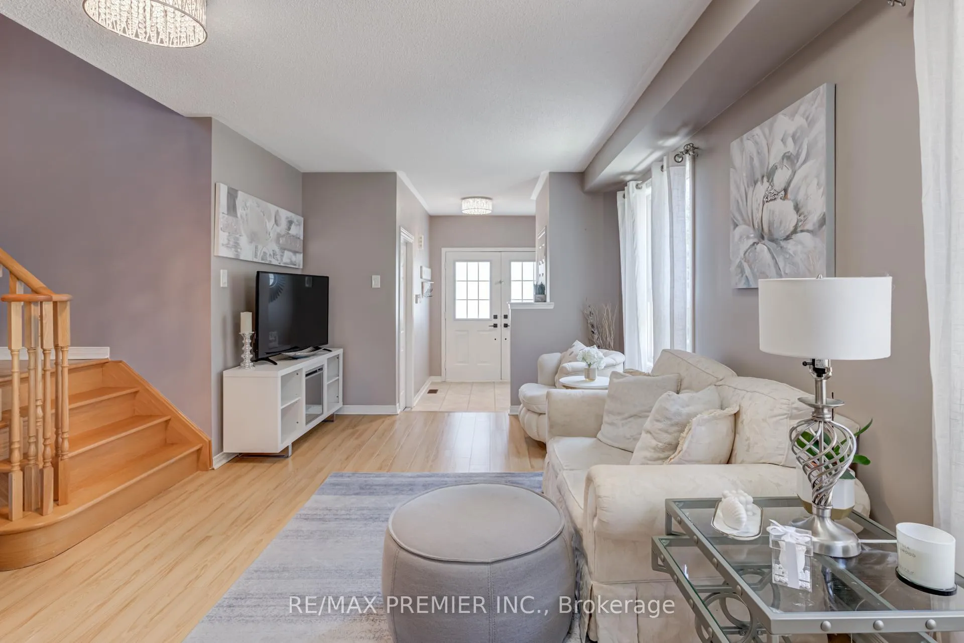 Photo 13 of 89 Ronan Crescent, Vaughan, Sonoma Heights — HOMEH