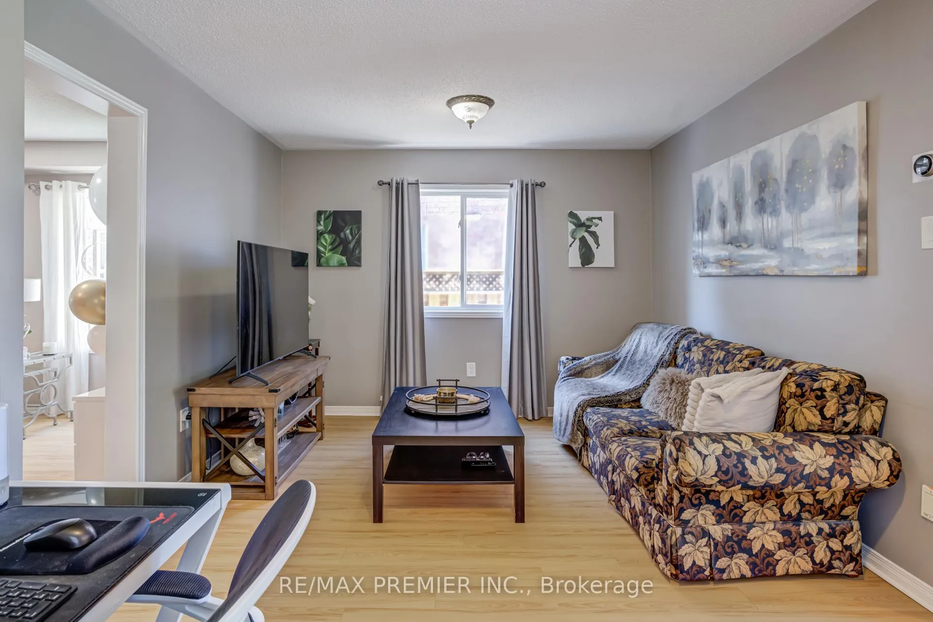 Photo 14 of 89 Ronan Crescent, Vaughan, Sonoma Heights — HOMEH