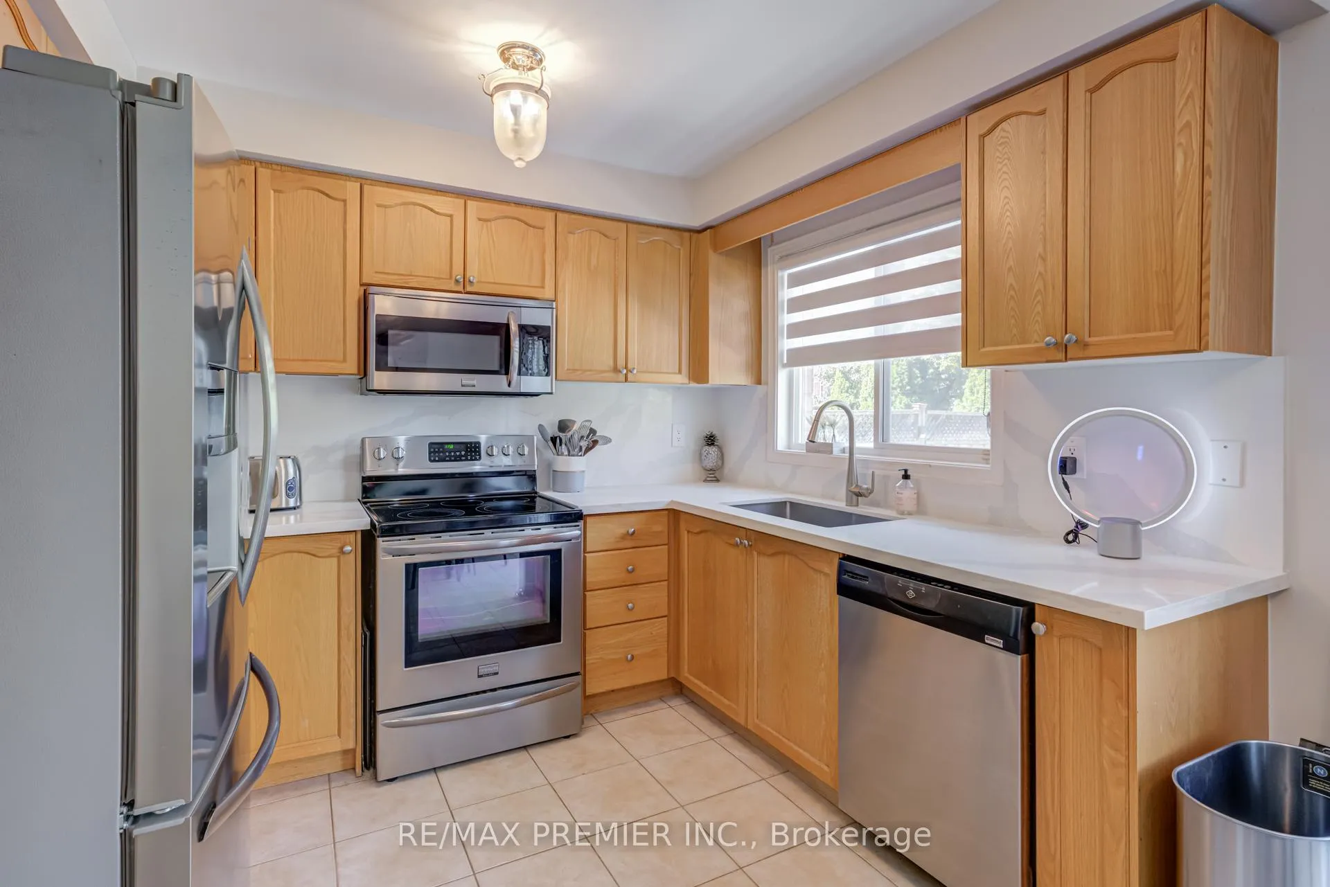 Photo 20 of 89 Ronan Crescent, Vaughan, Sonoma Heights — HOMEH