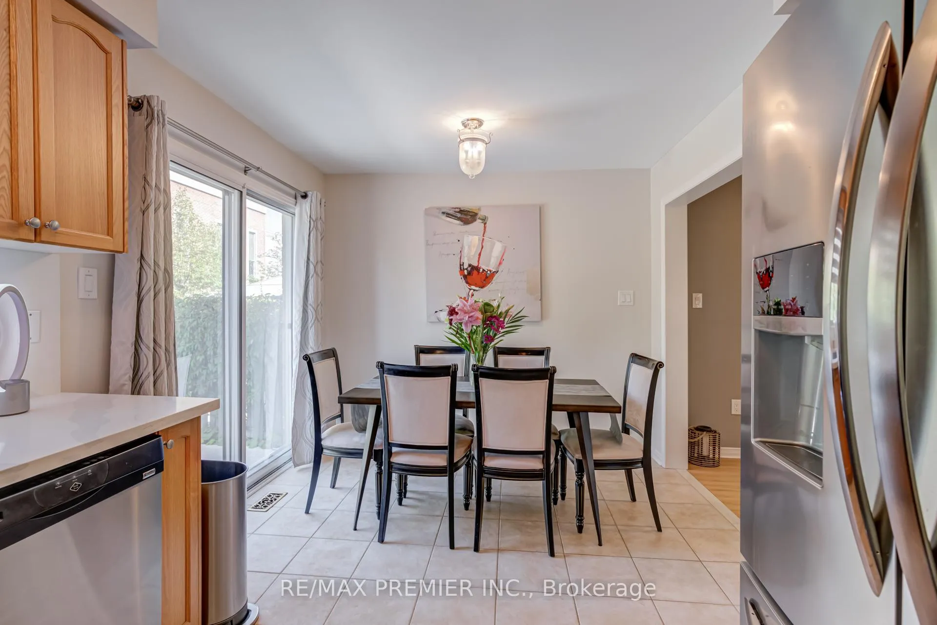 Photo 21 of 89 Ronan Crescent, Vaughan, Sonoma Heights — HOMEH