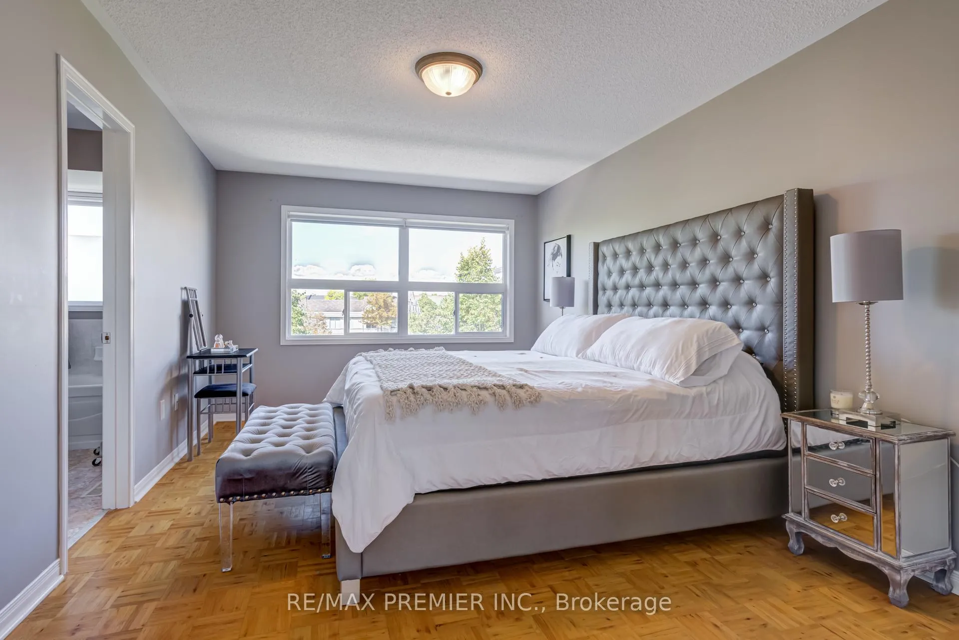 Photo 24 of 89 Ronan Crescent, Vaughan, Sonoma Heights — HOMEH