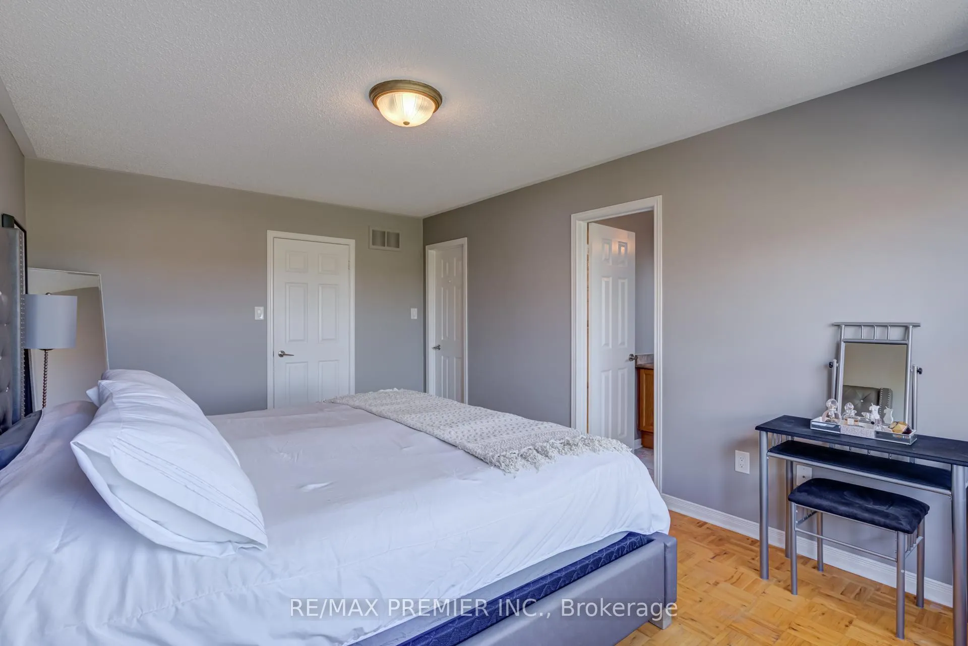 Photo 26 of 89 Ronan Crescent, Vaughan, Sonoma Heights — HOMEH