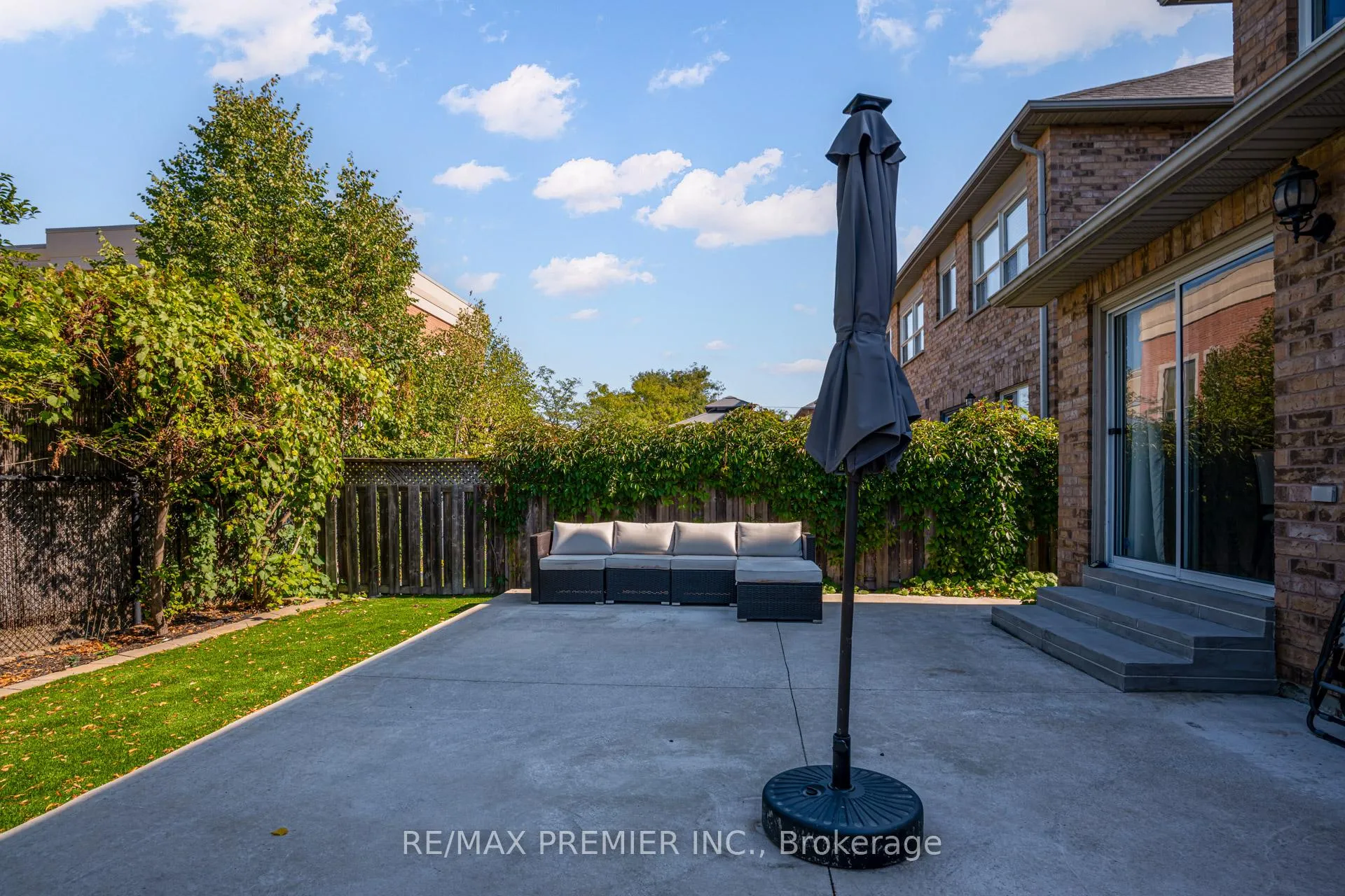 Photo 45 of 89 Ronan Crescent, Vaughan, Sonoma Heights — HOMEH