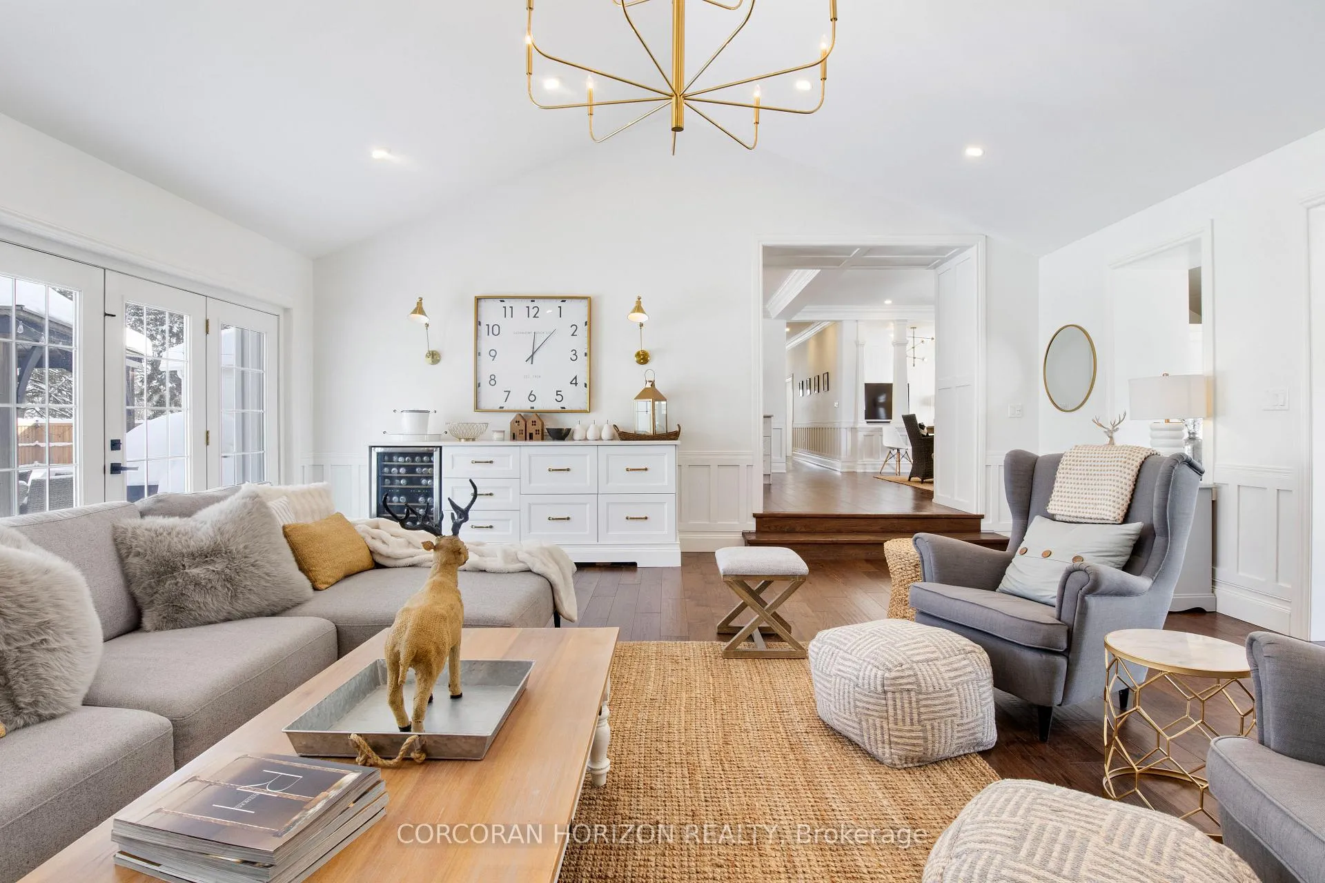 Photo 7 of 320 Whitmore Drive, Waterloo, Colonial Acres — HOMEH