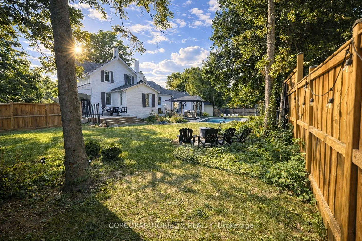 Photo 29 of 320 Whitmore Drive, Waterloo, Colonial Acres — HOMEH
