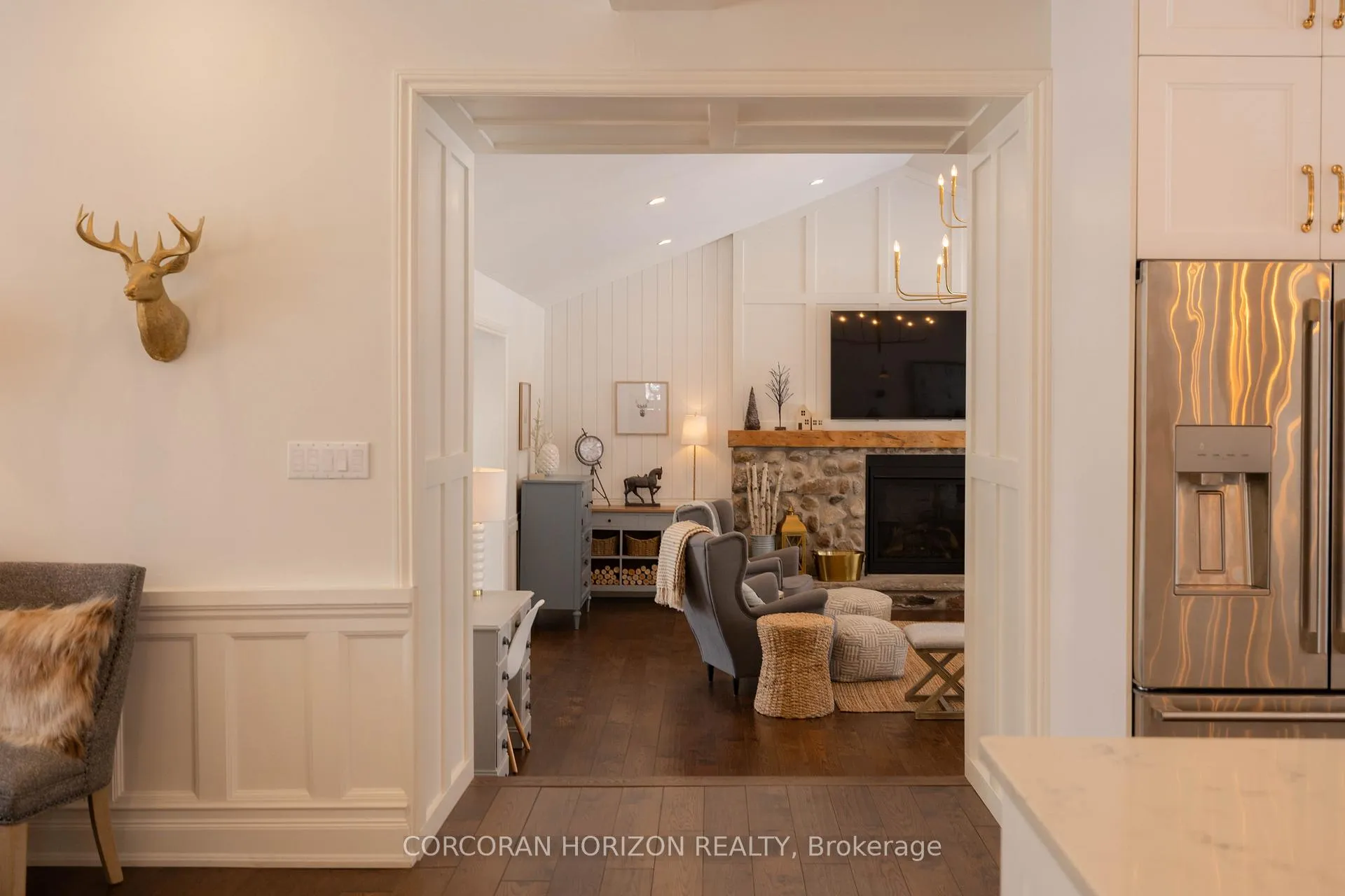 Photo 30 of 320 Whitmore Drive, Waterloo, Colonial Acres — HOMEH