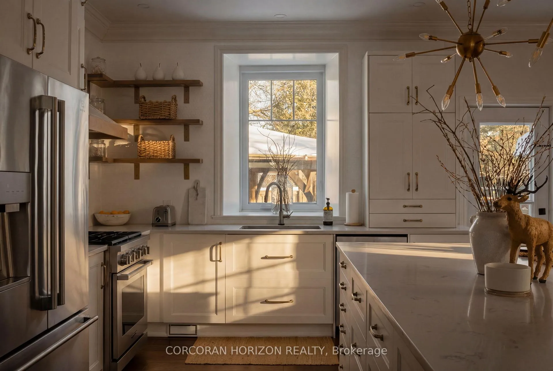 Photo 40 of 320 Whitmore Drive, Waterloo, Colonial Acres — HOMEH