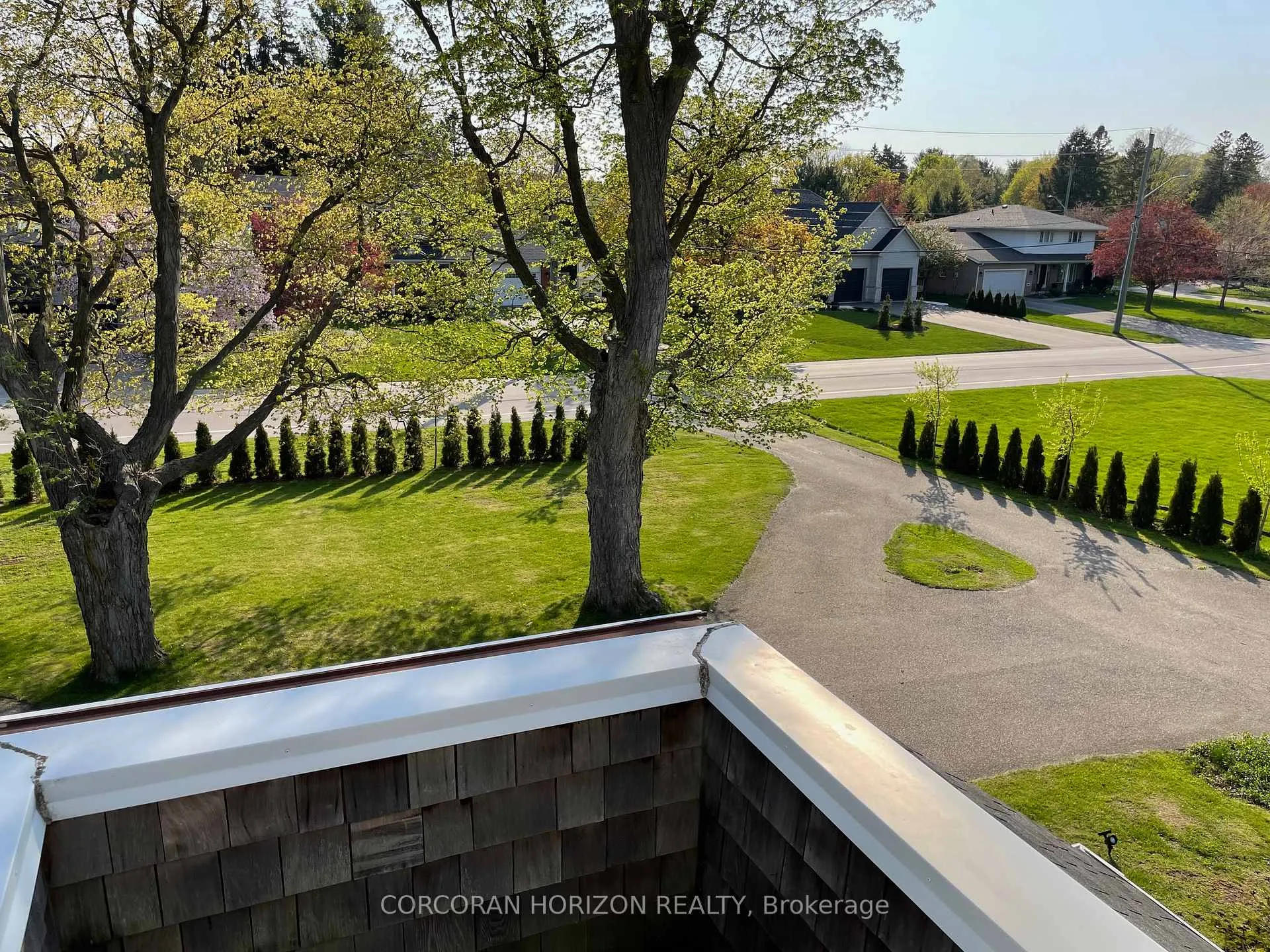 Photo 48 of 320 Whitmore Drive, Waterloo, Colonial Acres — HOMEH