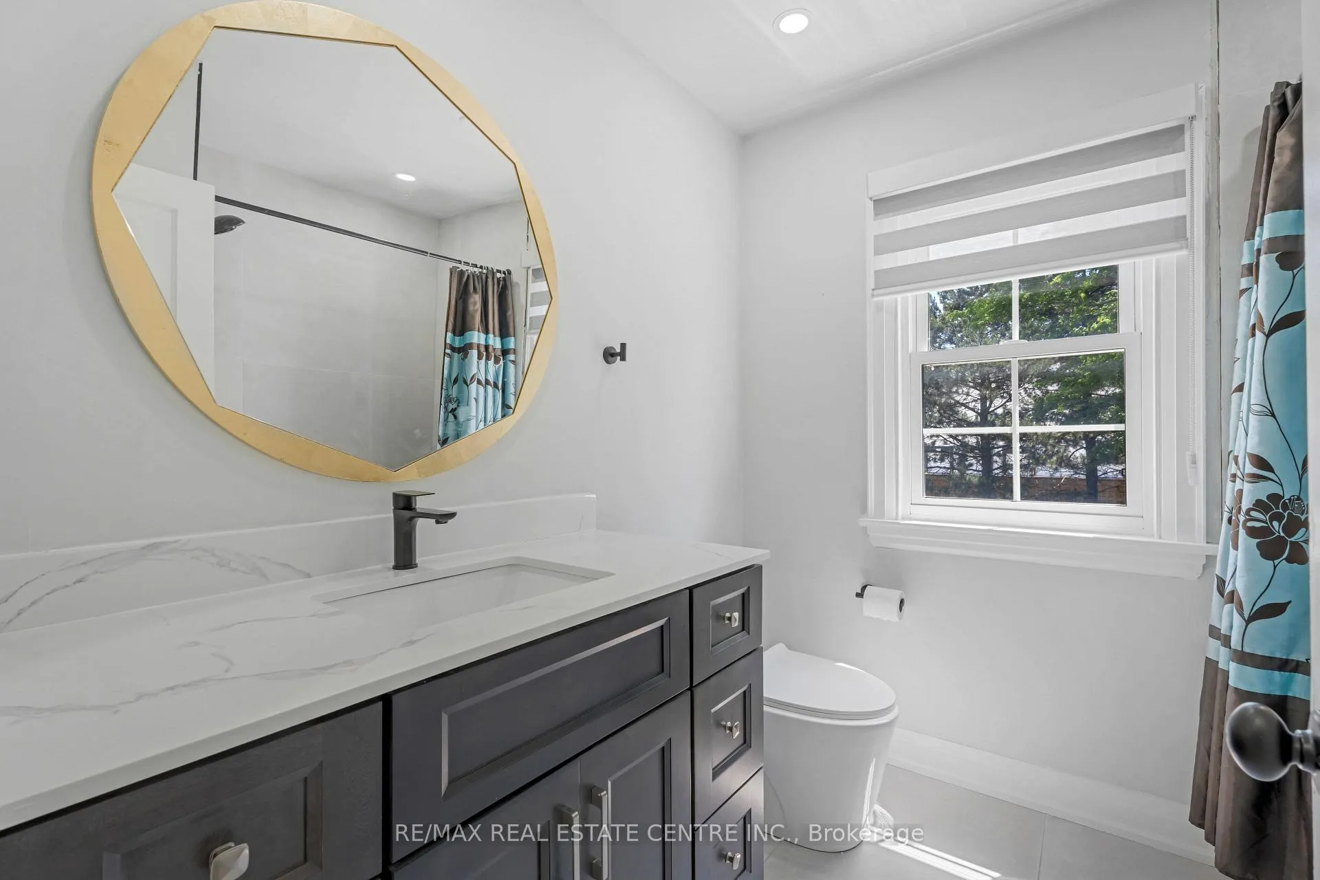 Photo 15 of 324 McNeilly Road, Hamilton, Winona — HOMEH