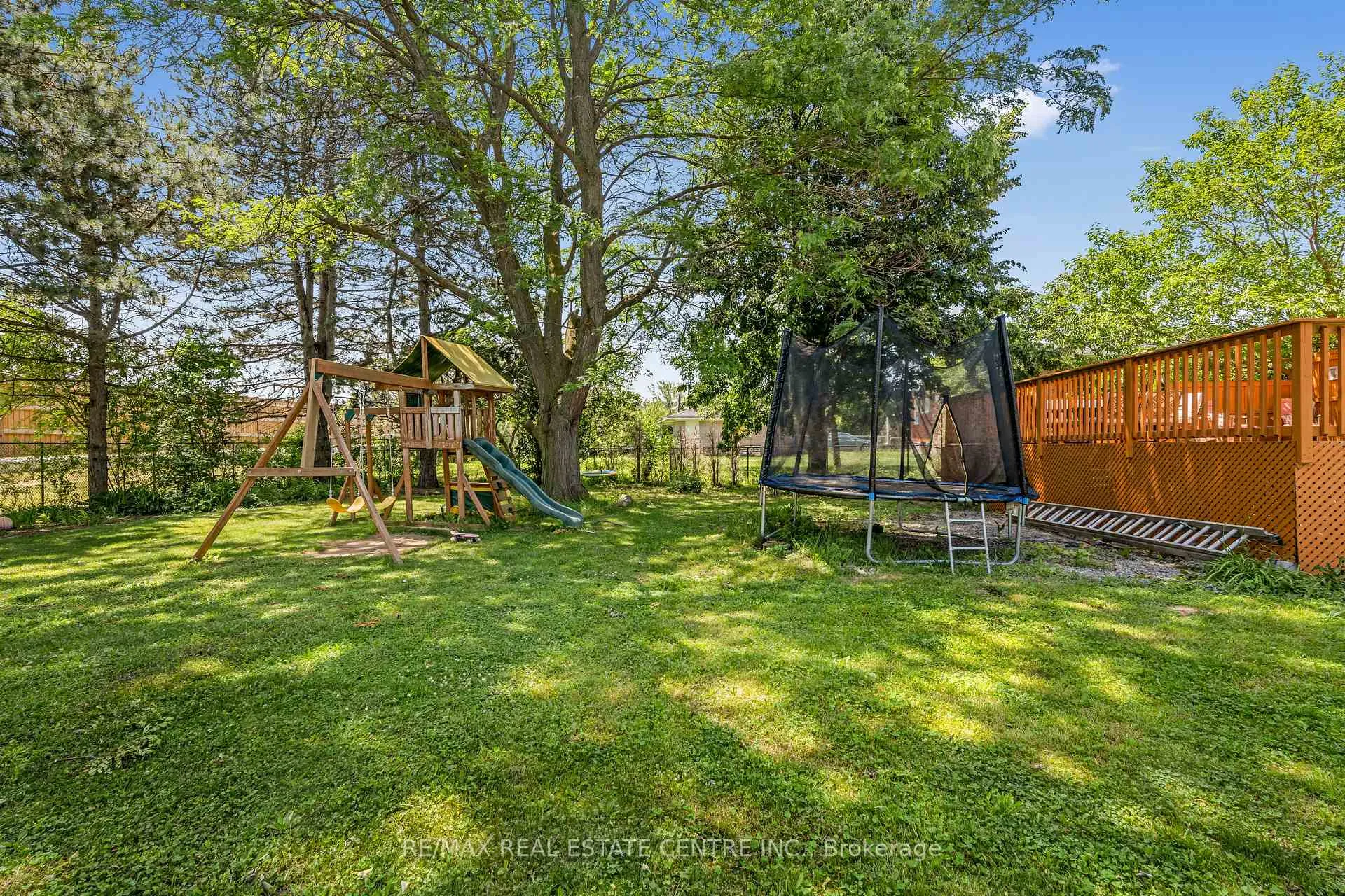 Photo 34 of 324 McNeilly Road, Hamilton, Winona — HOMEH