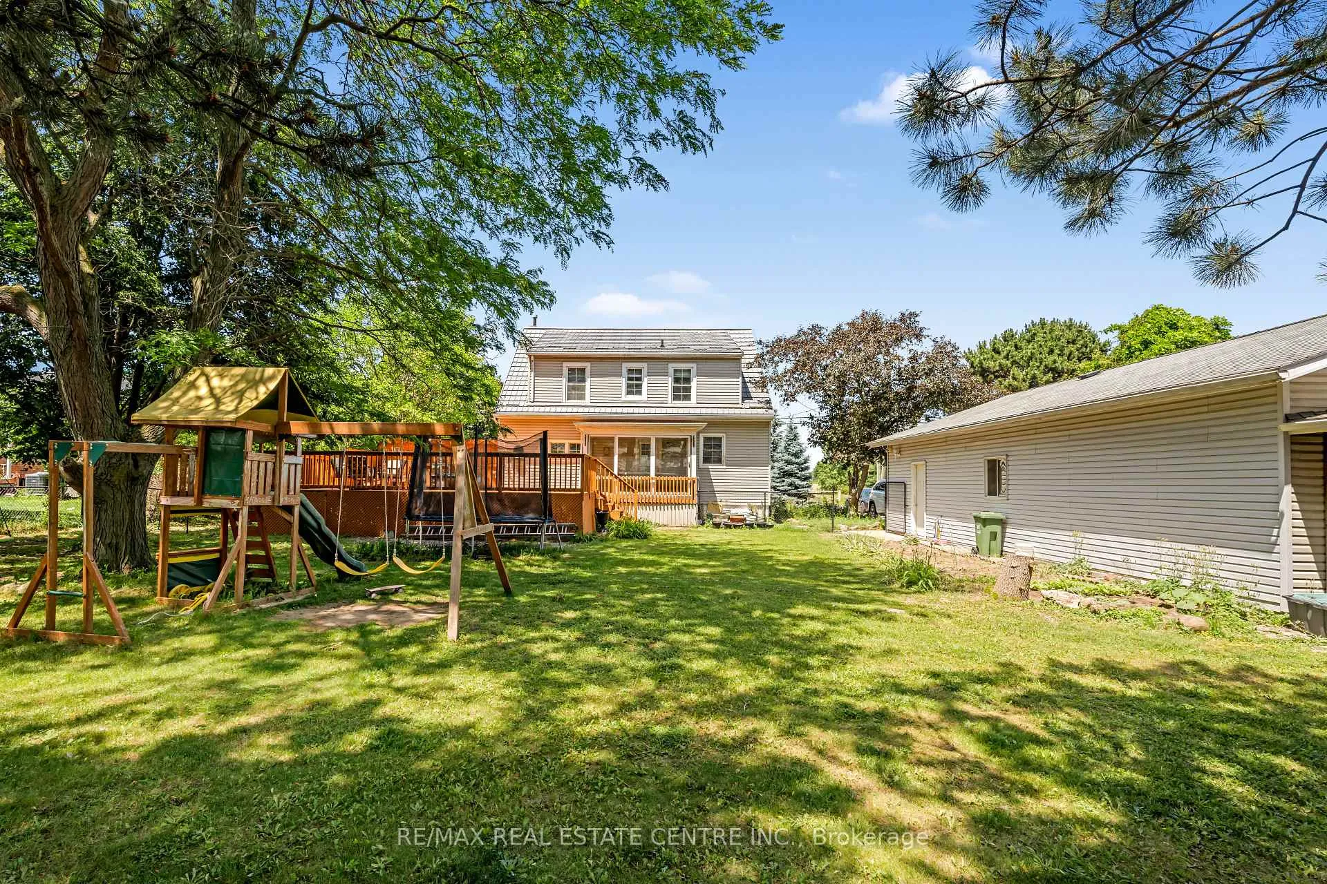 Photo 35 of 324 McNeilly Road, Hamilton, Winona — HOMEH