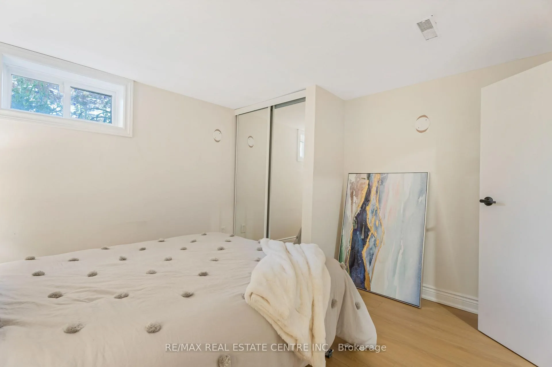 Photo 36 of 324 McNeilly Road, Hamilton, Winona — HOMEH