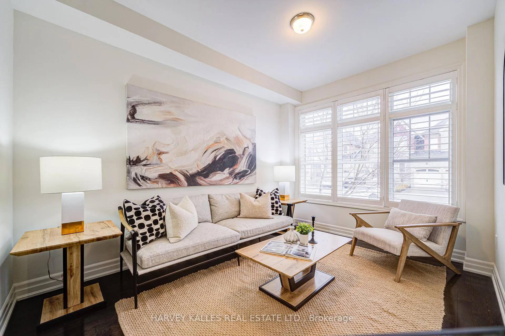 Photo 9 of 20 Claudview Street, King, King City — HOMEH